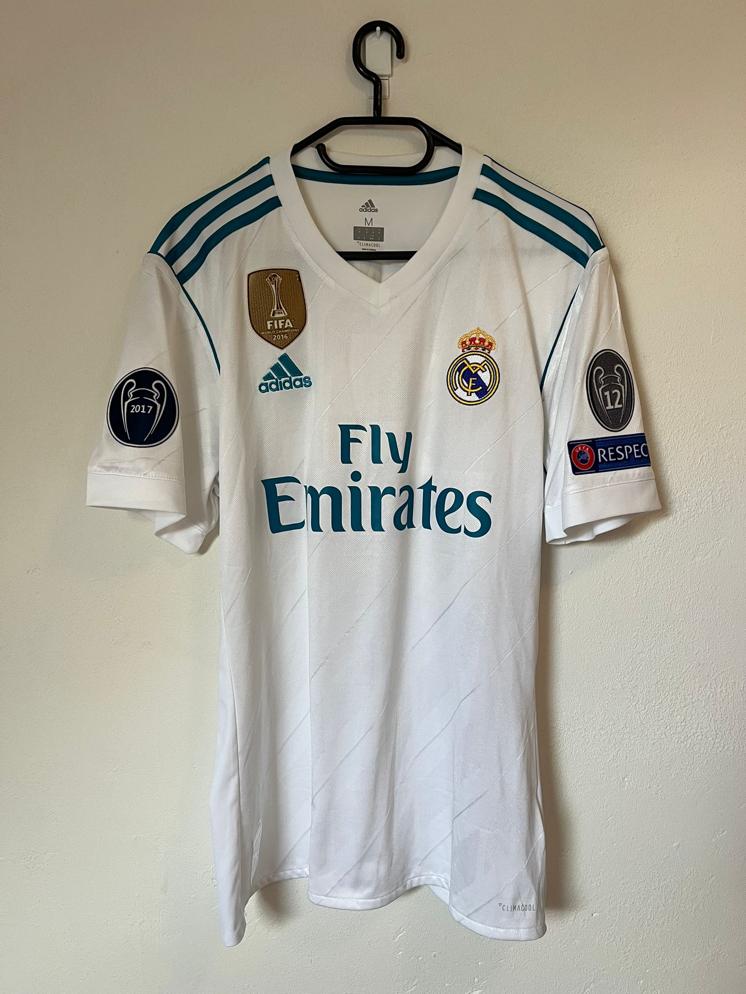 Real Madrid 2017/2018 home shirt Asensio #20 size M 8.5/10