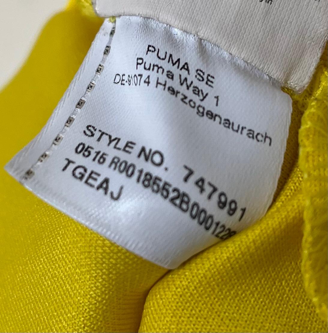 Borussia Dortmund 2015/2016 home shirt Aubameyang #17 size Large