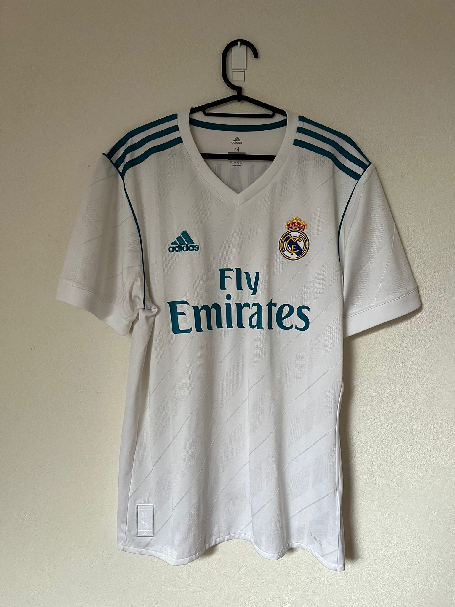 Real Madrid 2017/2018 home shirt Ronaldo #7 Size M 8.5/10