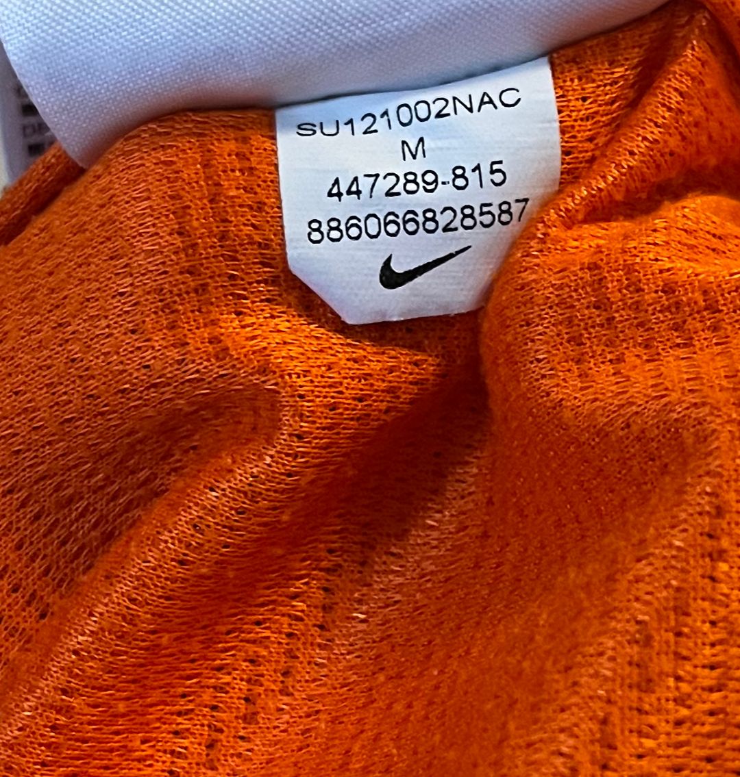 Netherlands 2012 Signed home shirt Sneijder #10 size M 8/10