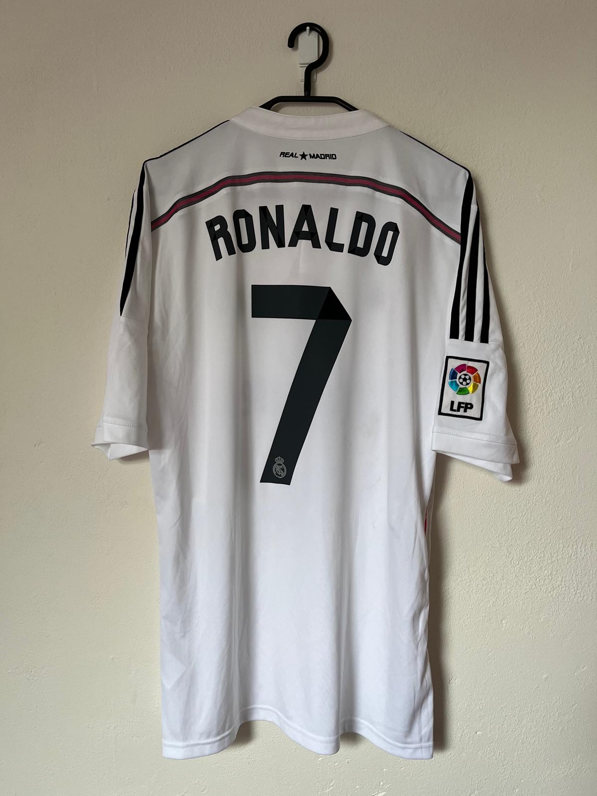 Real Madrid 2015/2015 home shirt Ronaldo #7 size L 8.5/10