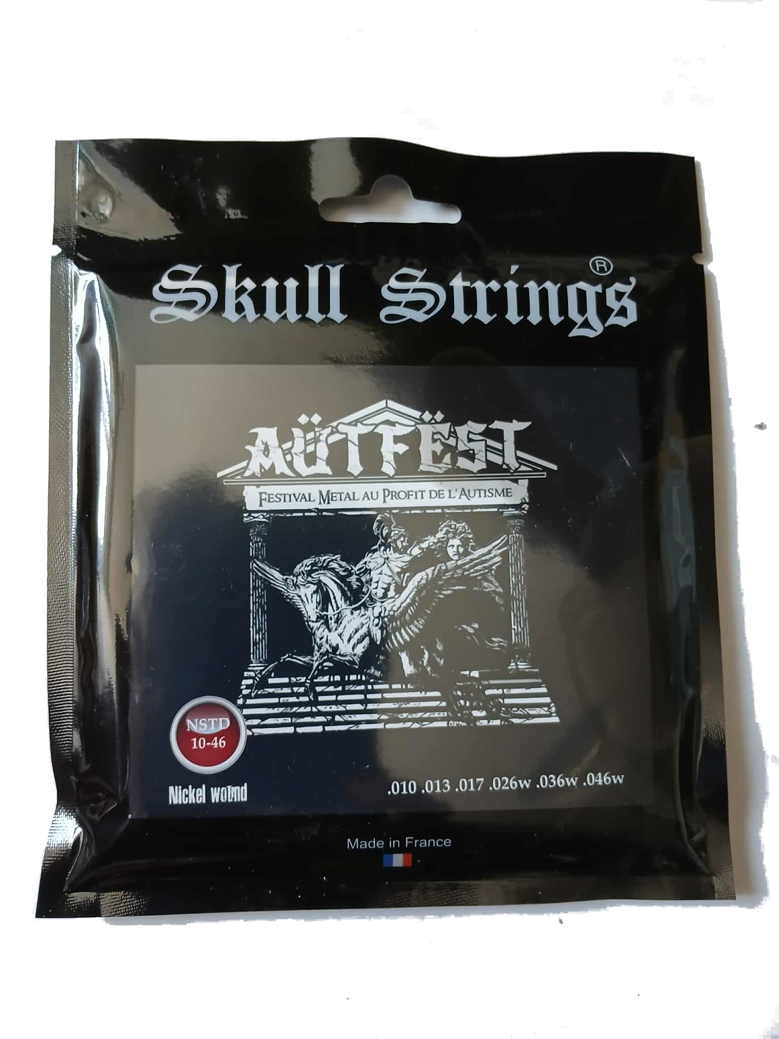 CORDES SKULL STRINGS
