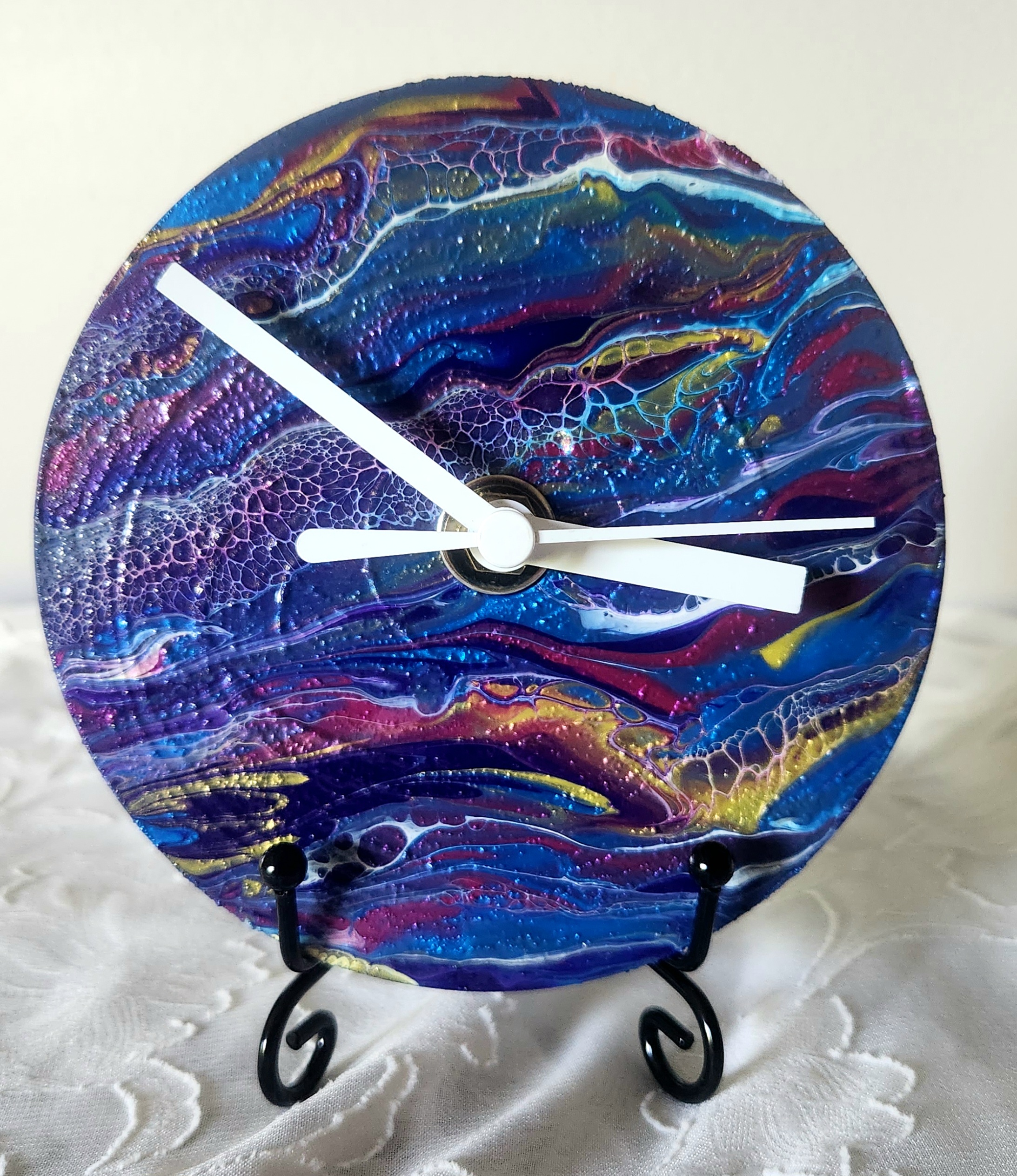 4.75" Decorative Handcrafted Desk Clock