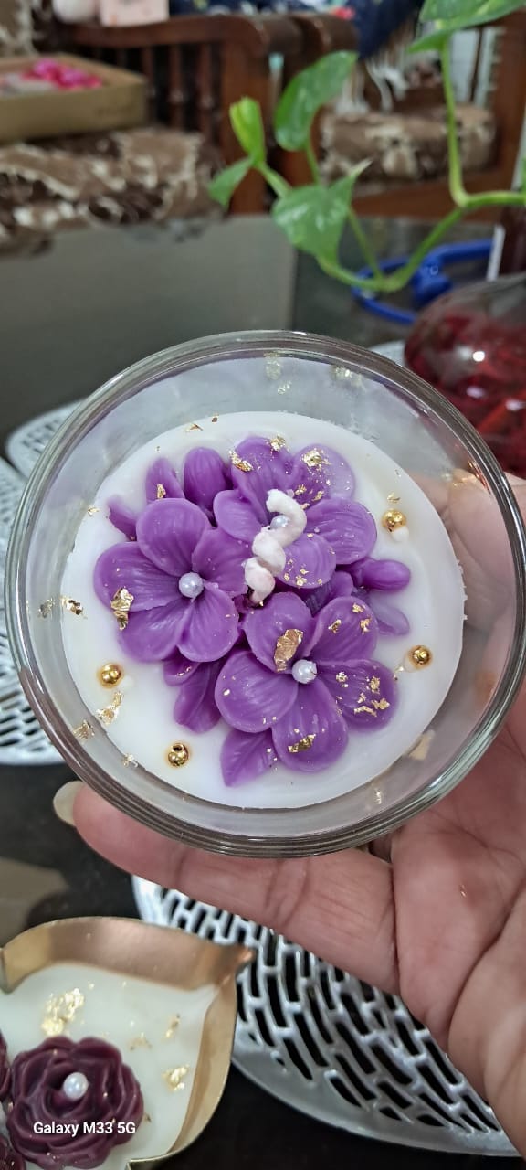 Glass Jar lavender with purple flowers