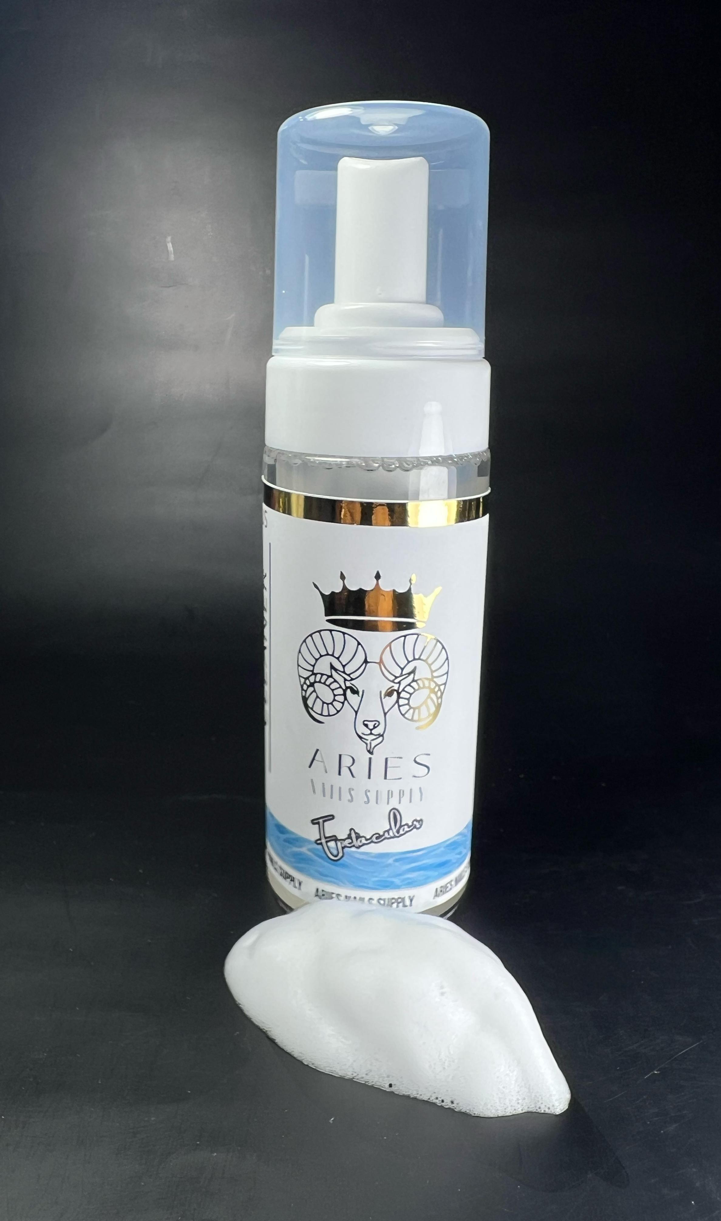 FOAMING CLEANER 