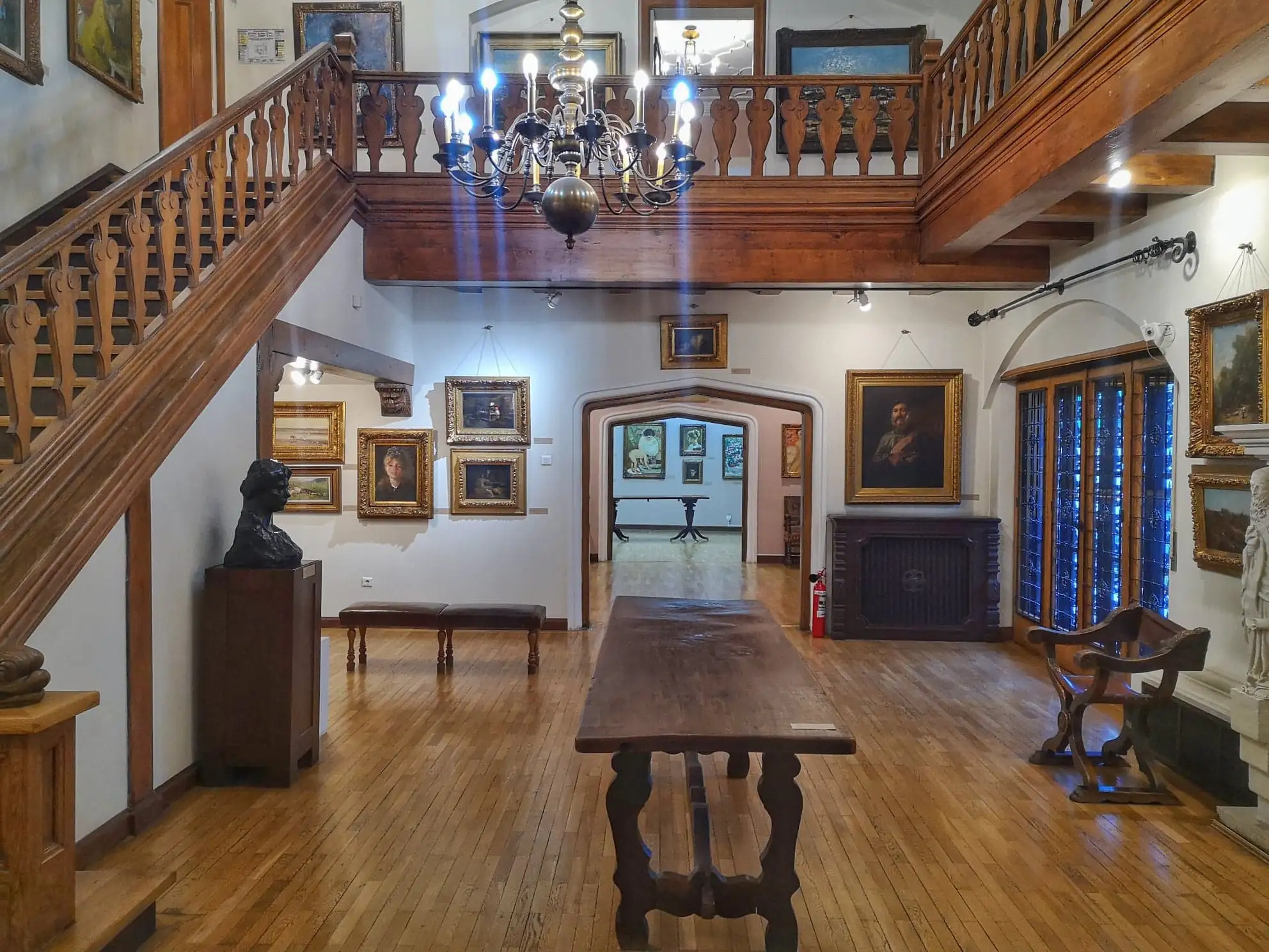 Incredibila viață a unui „amator de artă”