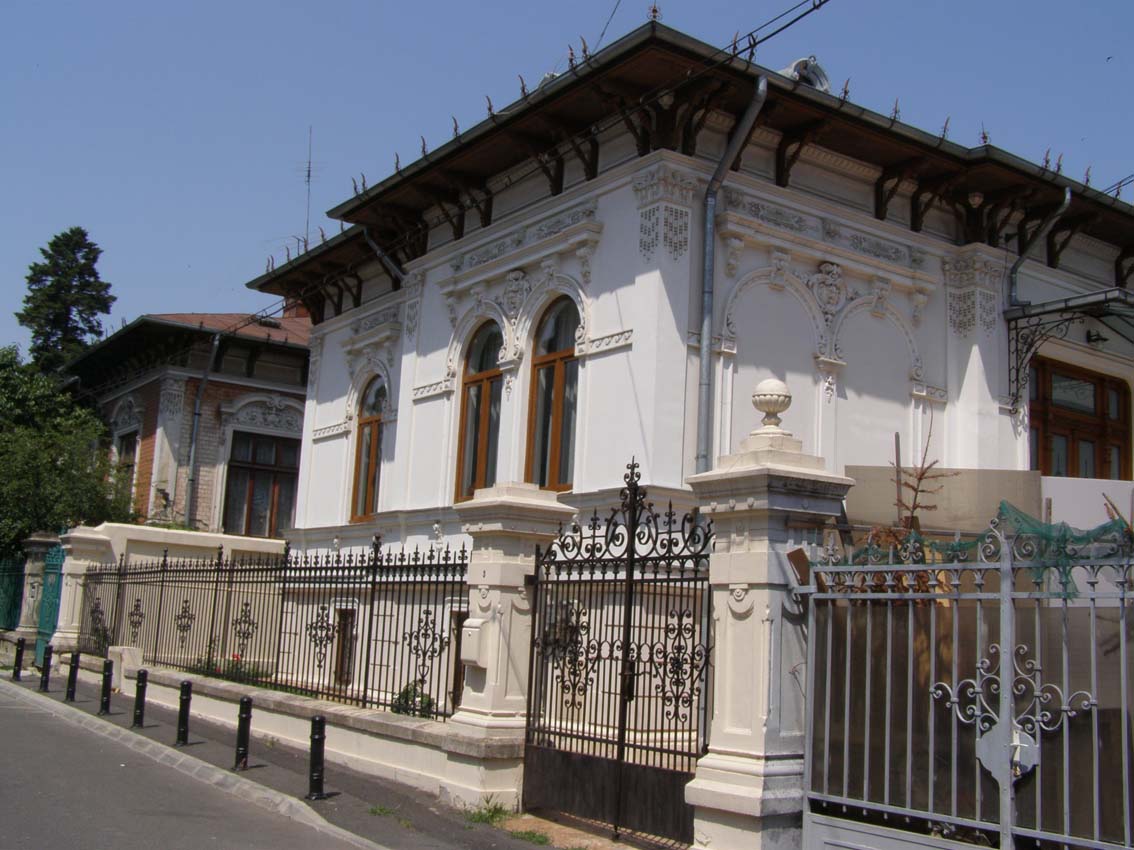 La pas prin Cartierul Cotroceni