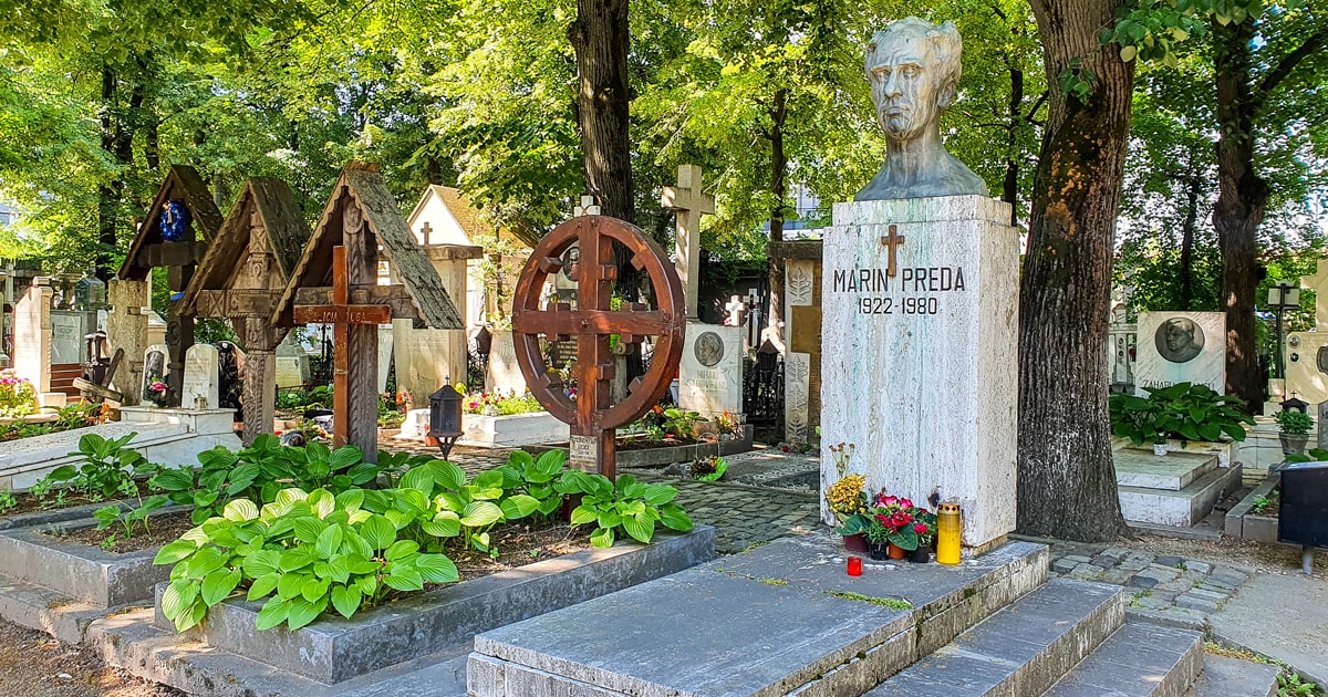 Cimitirul Bellu - tur de toamnă