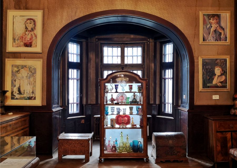 Tur ghidat în Muzeul Ligia și Pompiliu Macovei