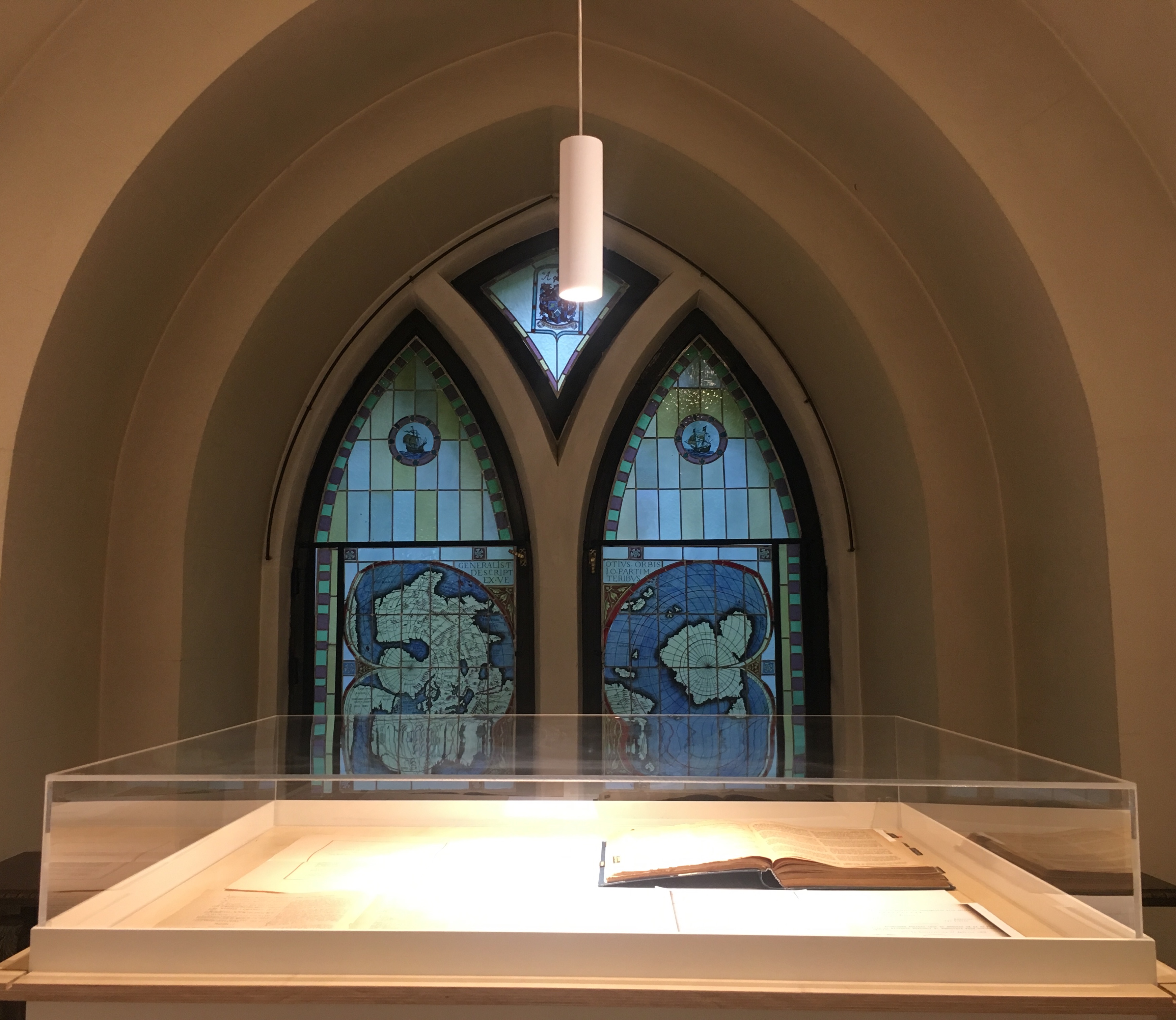 Vizită ghidată la Muzeul Hărților și al Cărții Vechi