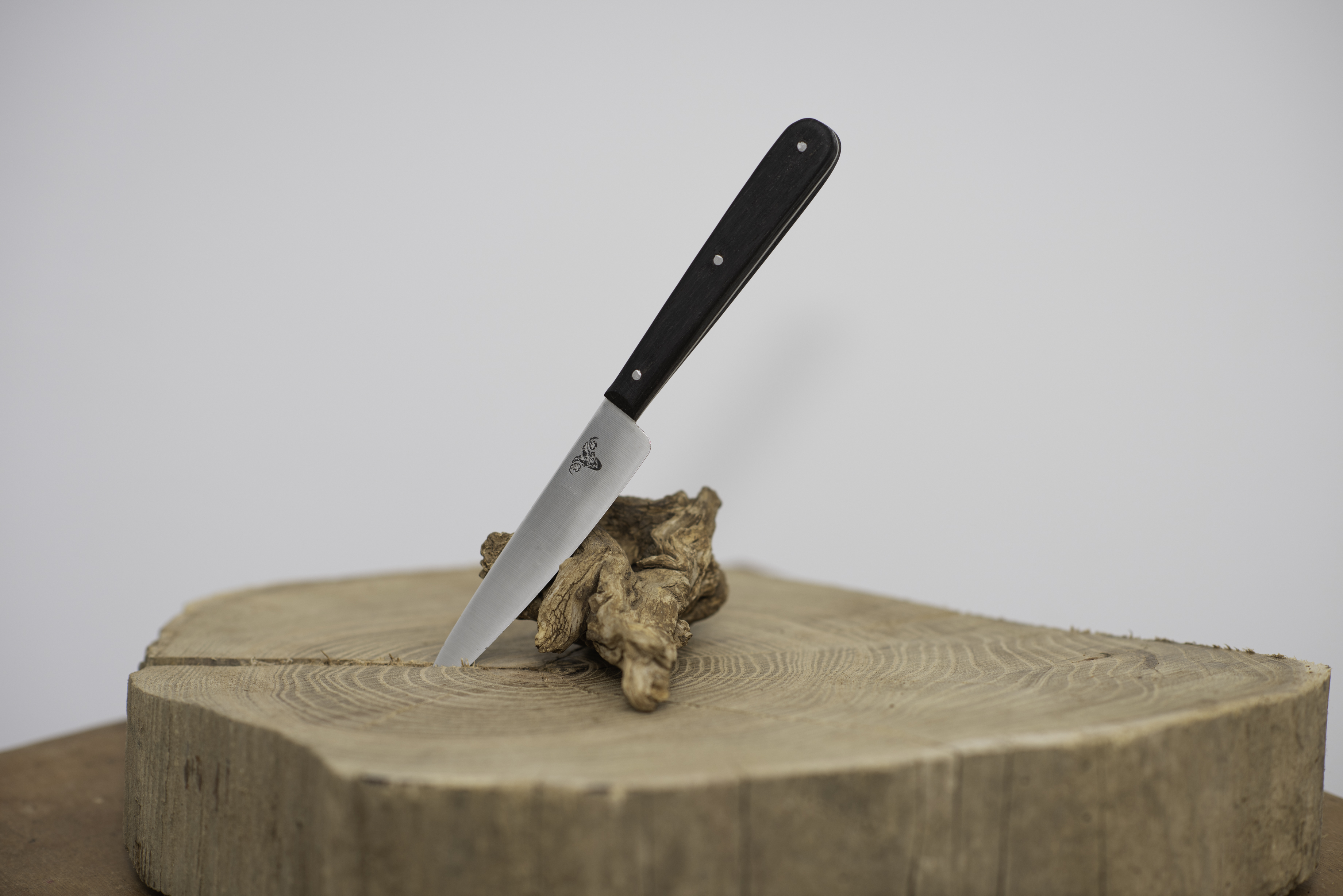 Couteau d'office Chêne noir des marais