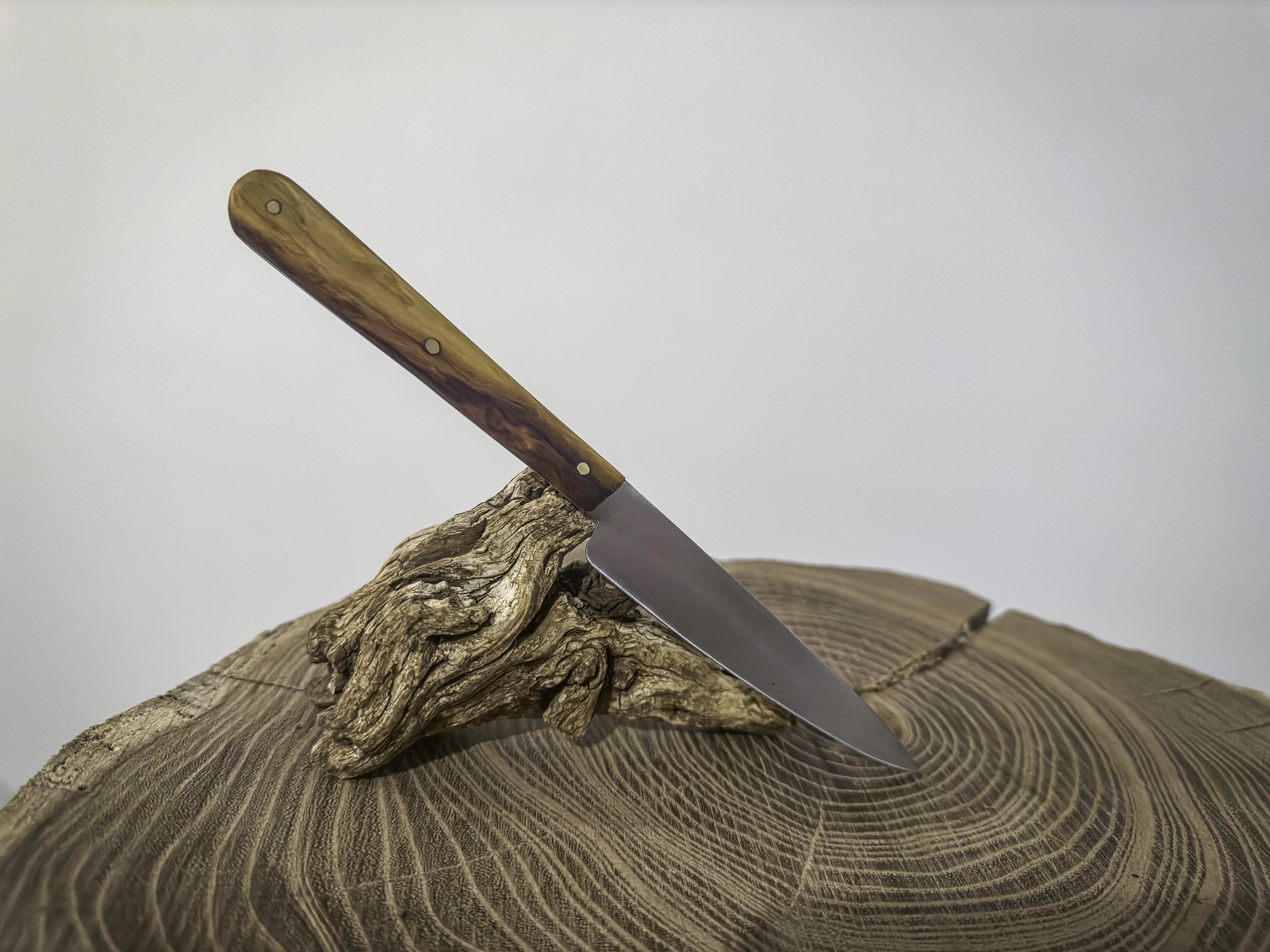 Couteau d'office manche en prunier