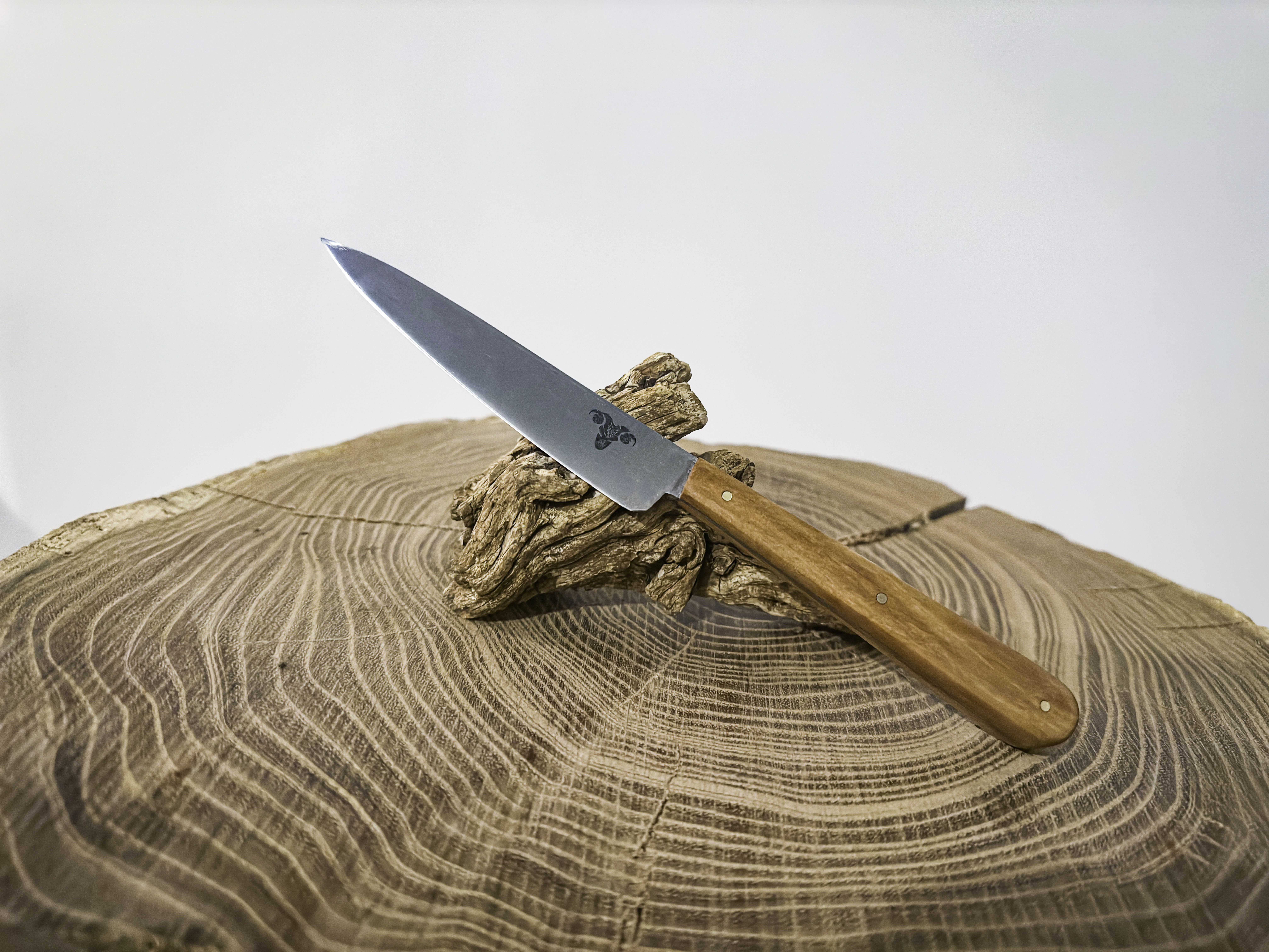 Couteau d'office manche en pommier