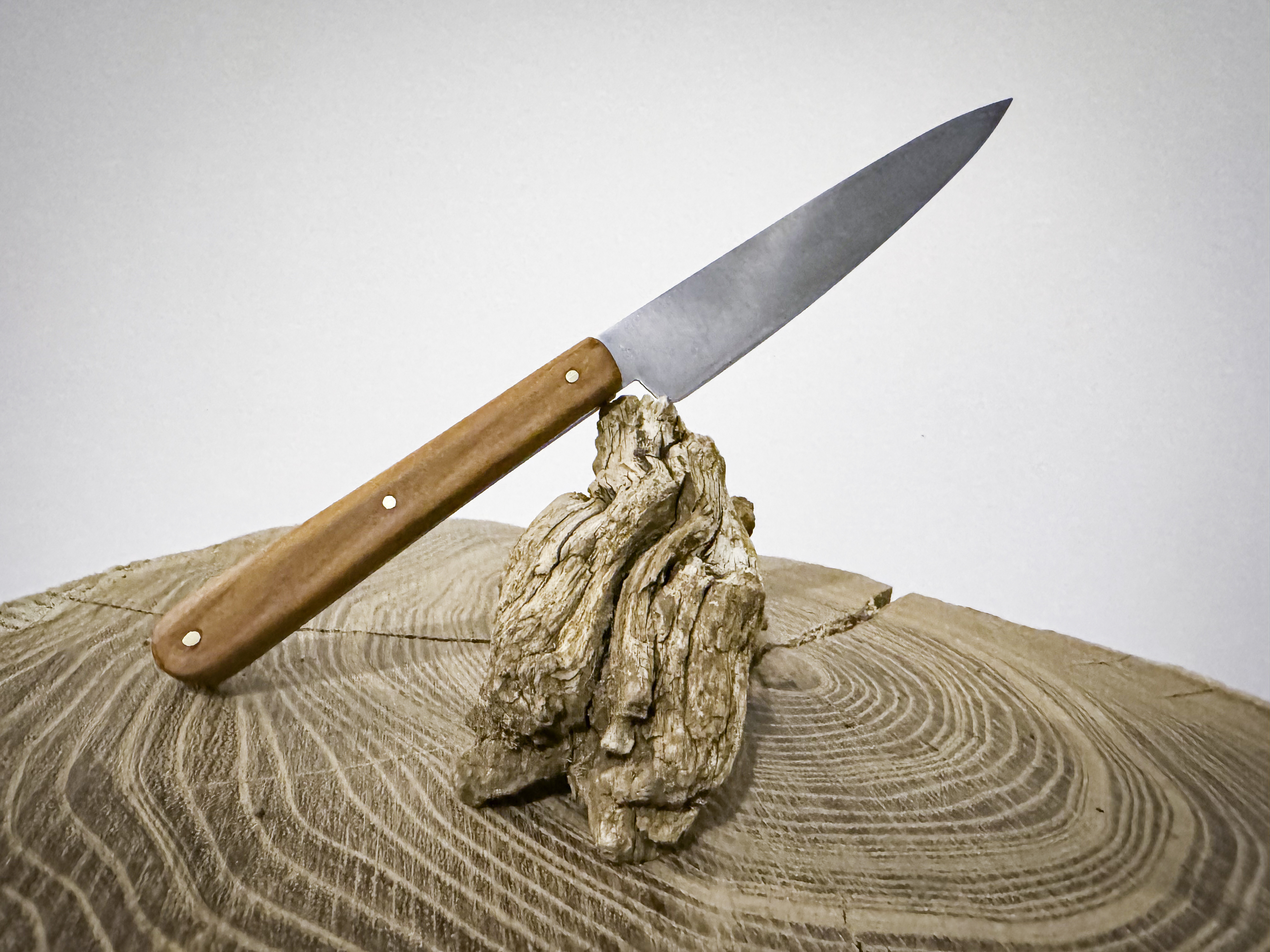 Couteau d'office manche en poirier échauffé