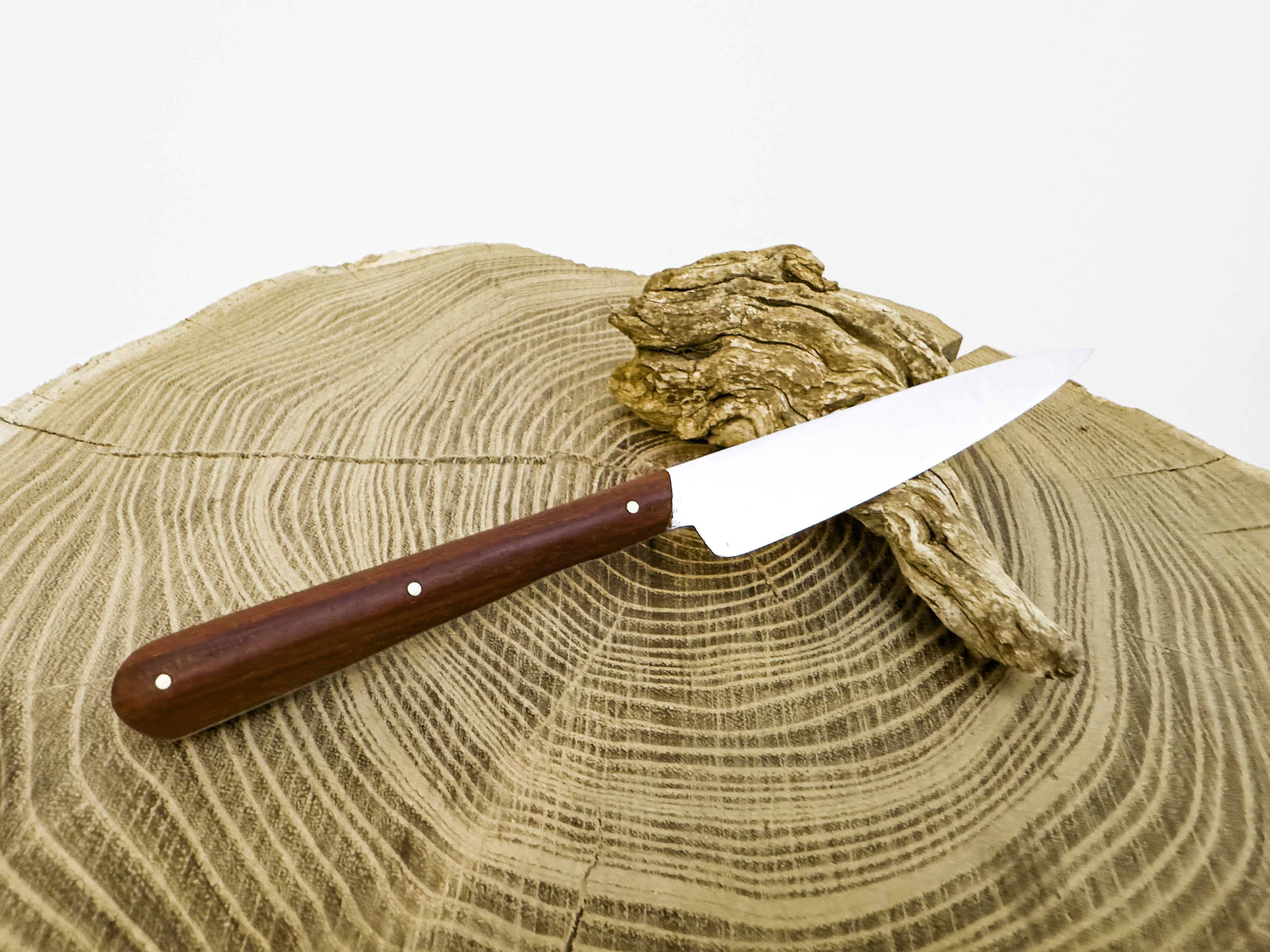 Couteau d'office manche en padouk