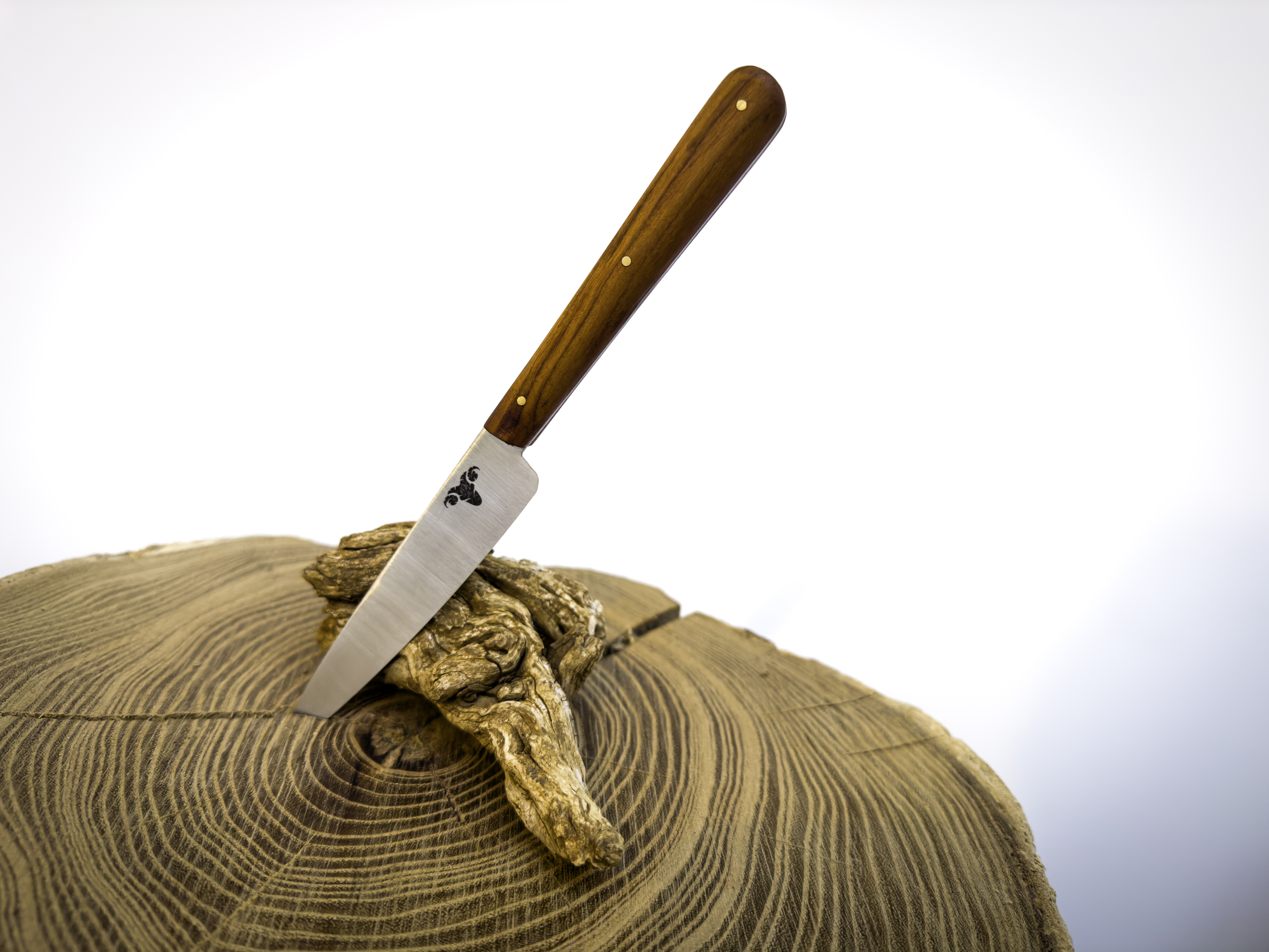 Couteau d'office manche en prunier