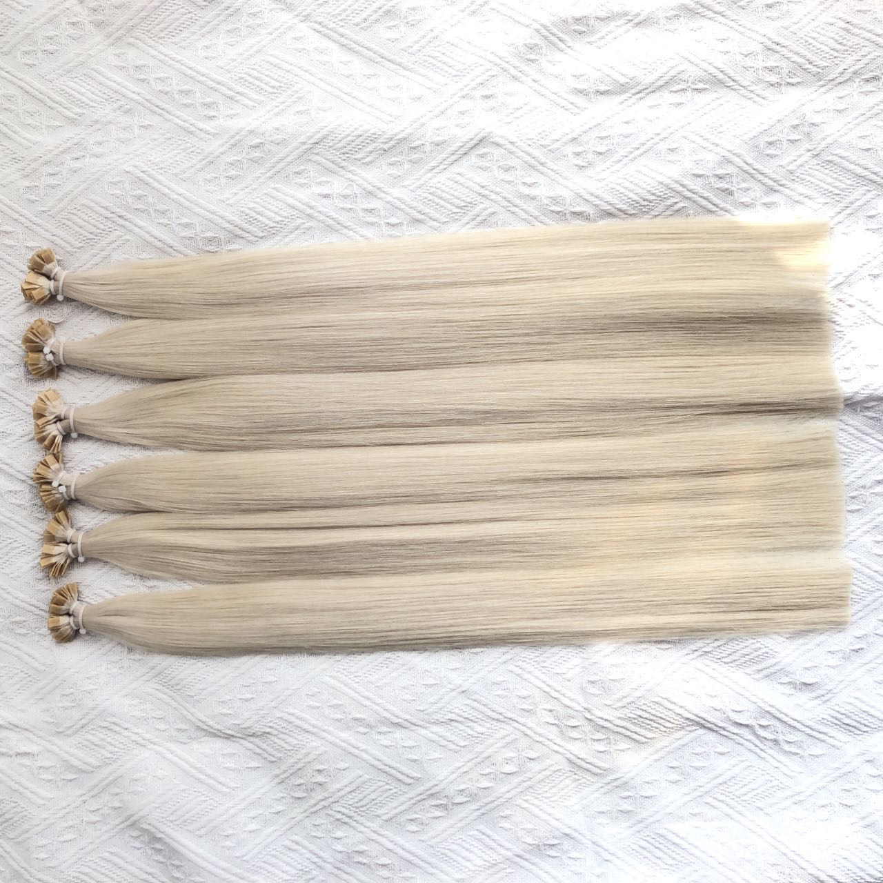 #60 White Blonde Flat Tip Human Hair Extension 