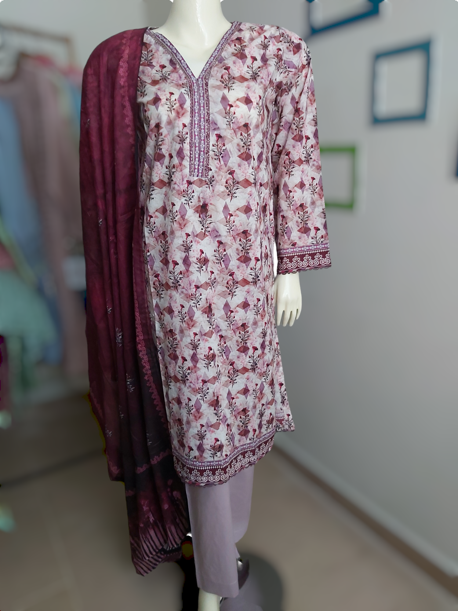 3 Piece printed lawn read-to-wear D-04