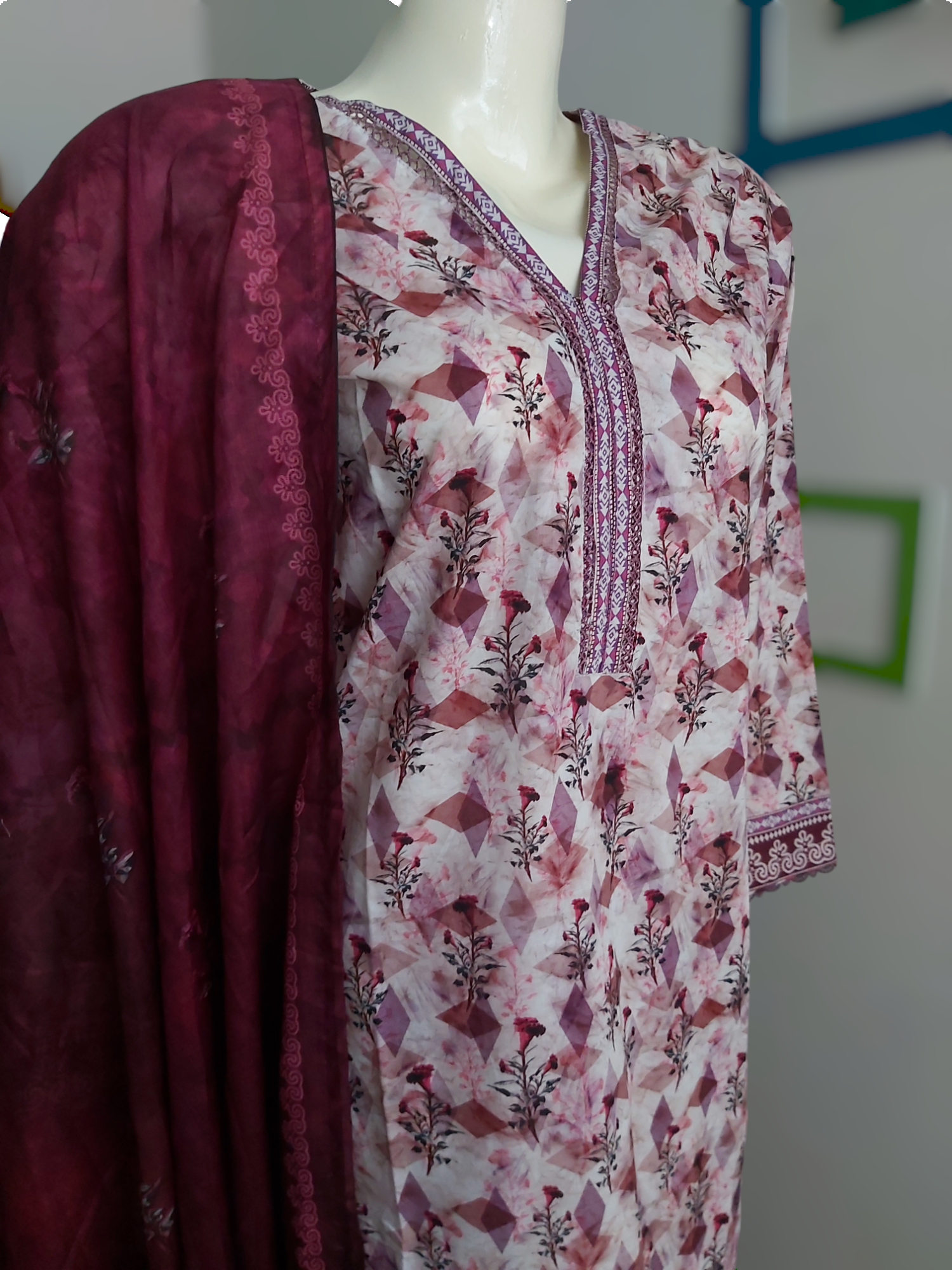 3 Piece printed lawn read-to-wear D-04