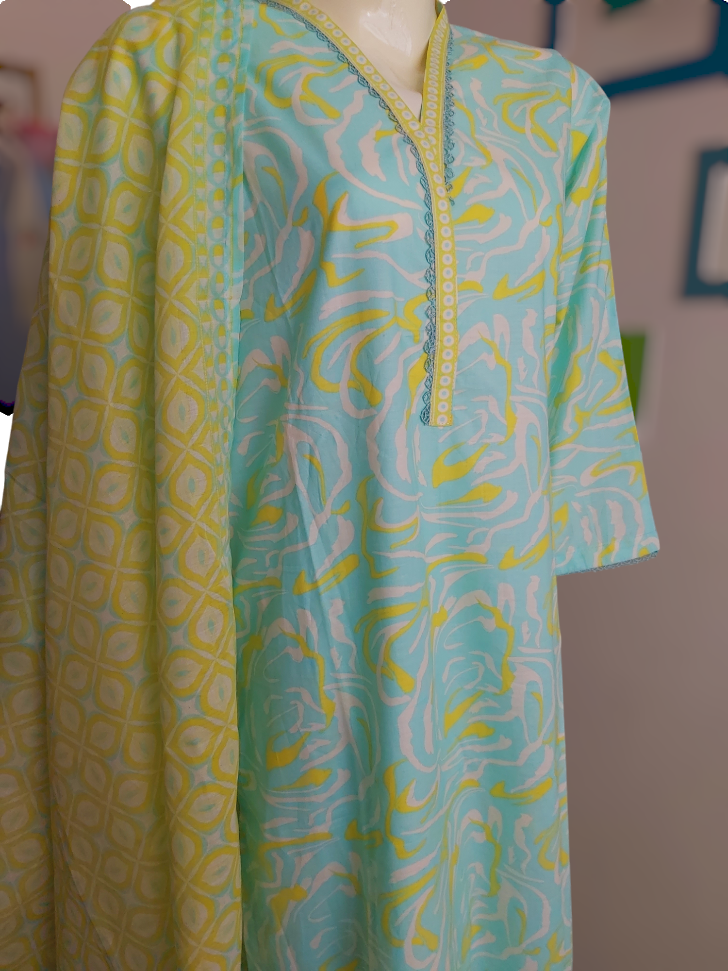 3 Piece printed lawn read-to-wear D-02