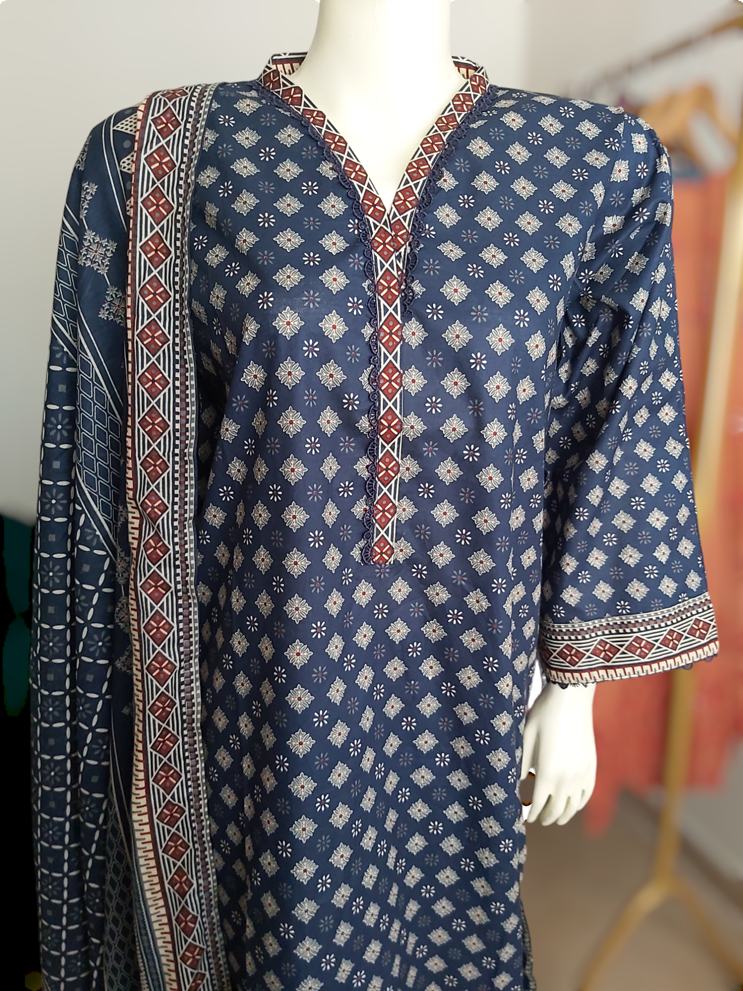 3 Piece printed lawn read-to-wear D-01