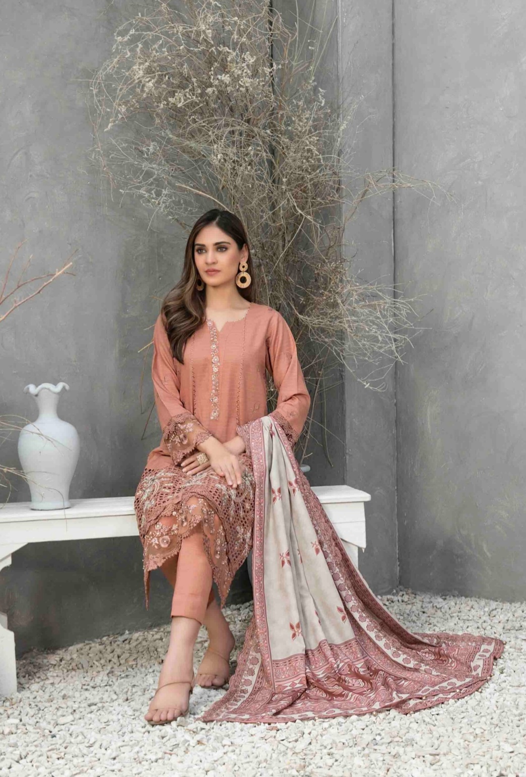 3 Piece Semi Stitched Embroidered Zari Khaddar Suite D-02