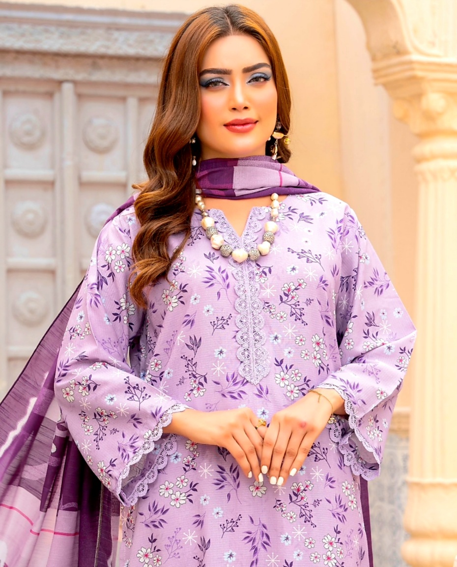 3 Piece Un-Stitched Digital Printed Bana Dora Linen Suite D-08