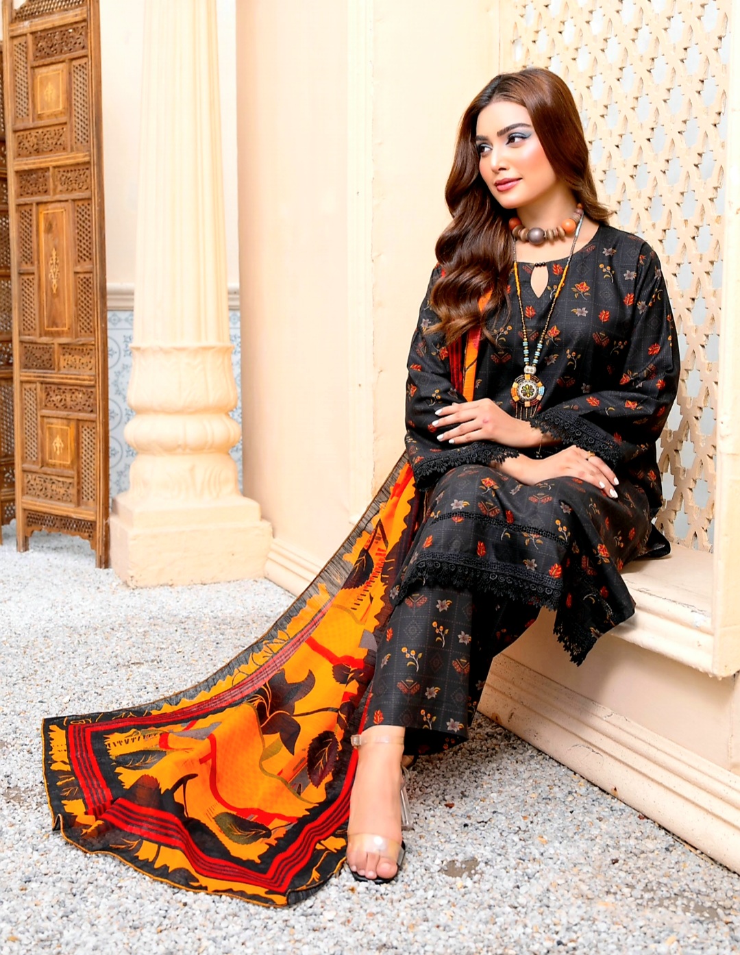 3 Piece Un-Stitched Digital Printed Bana Dora Linen Suite D-07