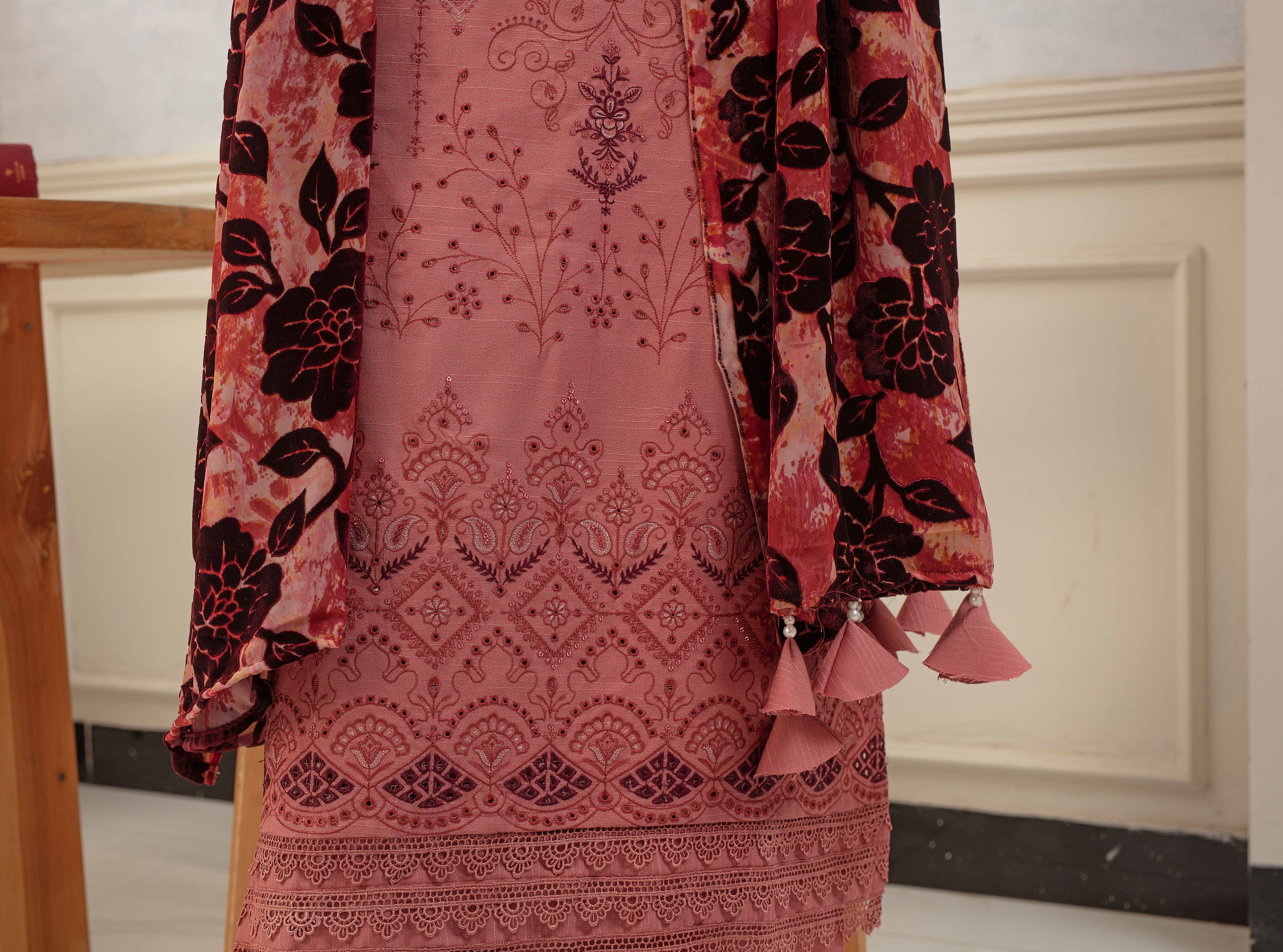 Luxury Embroidered Zarri Peach Suite with Fancy Palachi Shawl