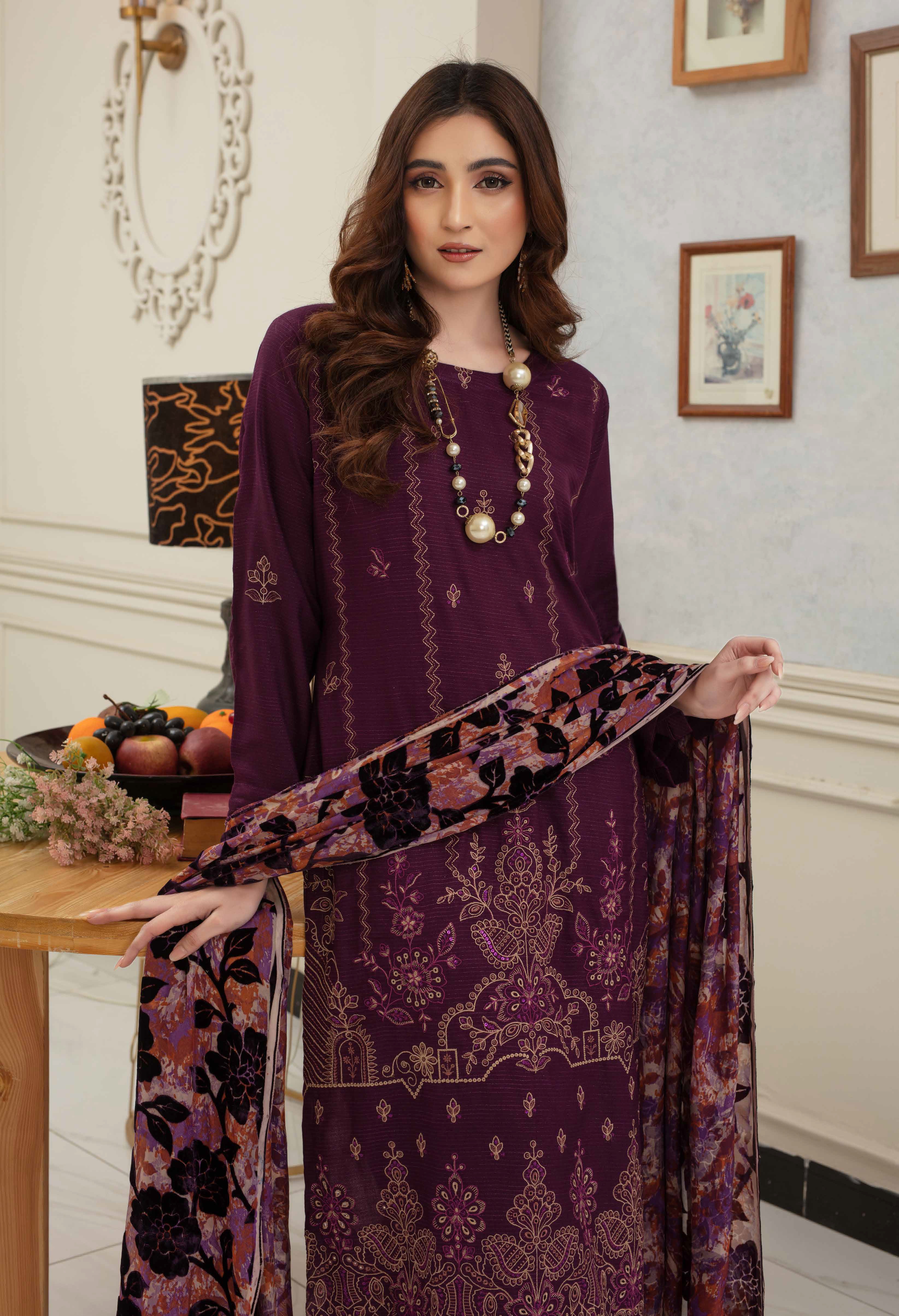 Luxury Embroidered Zarri Peach Suite with Fancy Palachi Shawl D-06