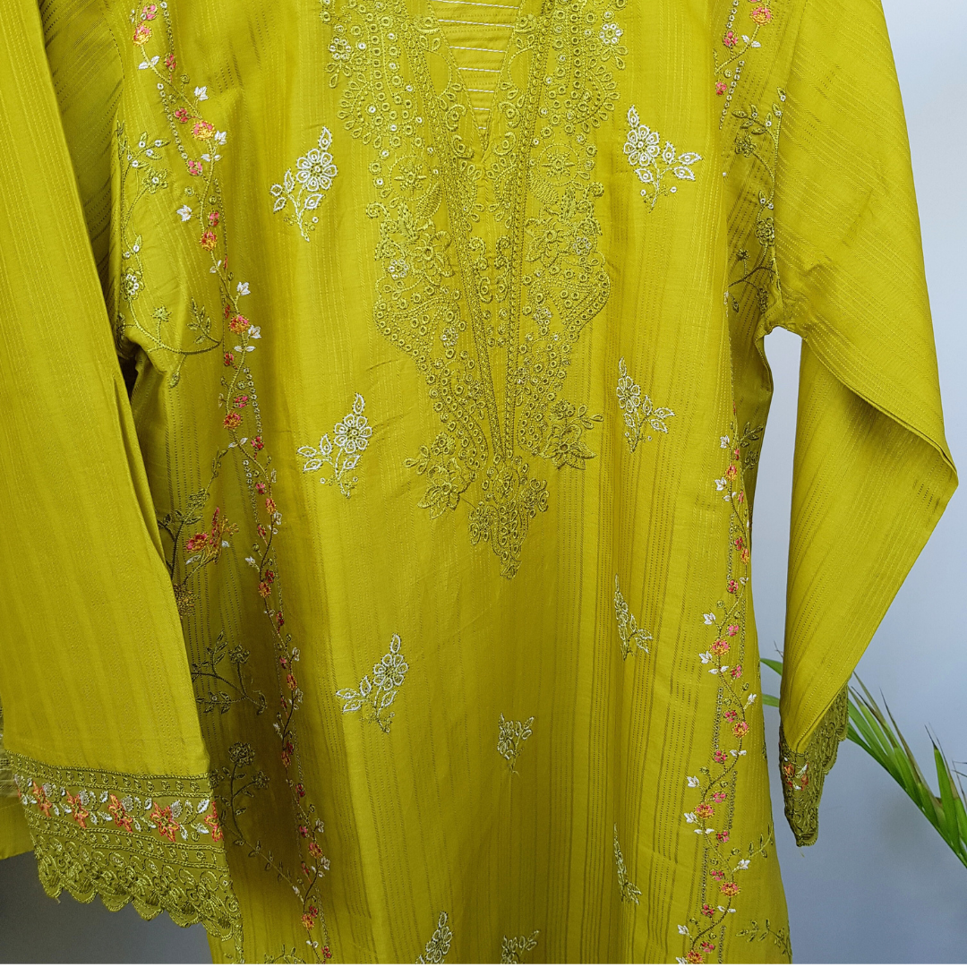 3 Piece Embroidered Cotton Suit - Ready-to-wear D-06