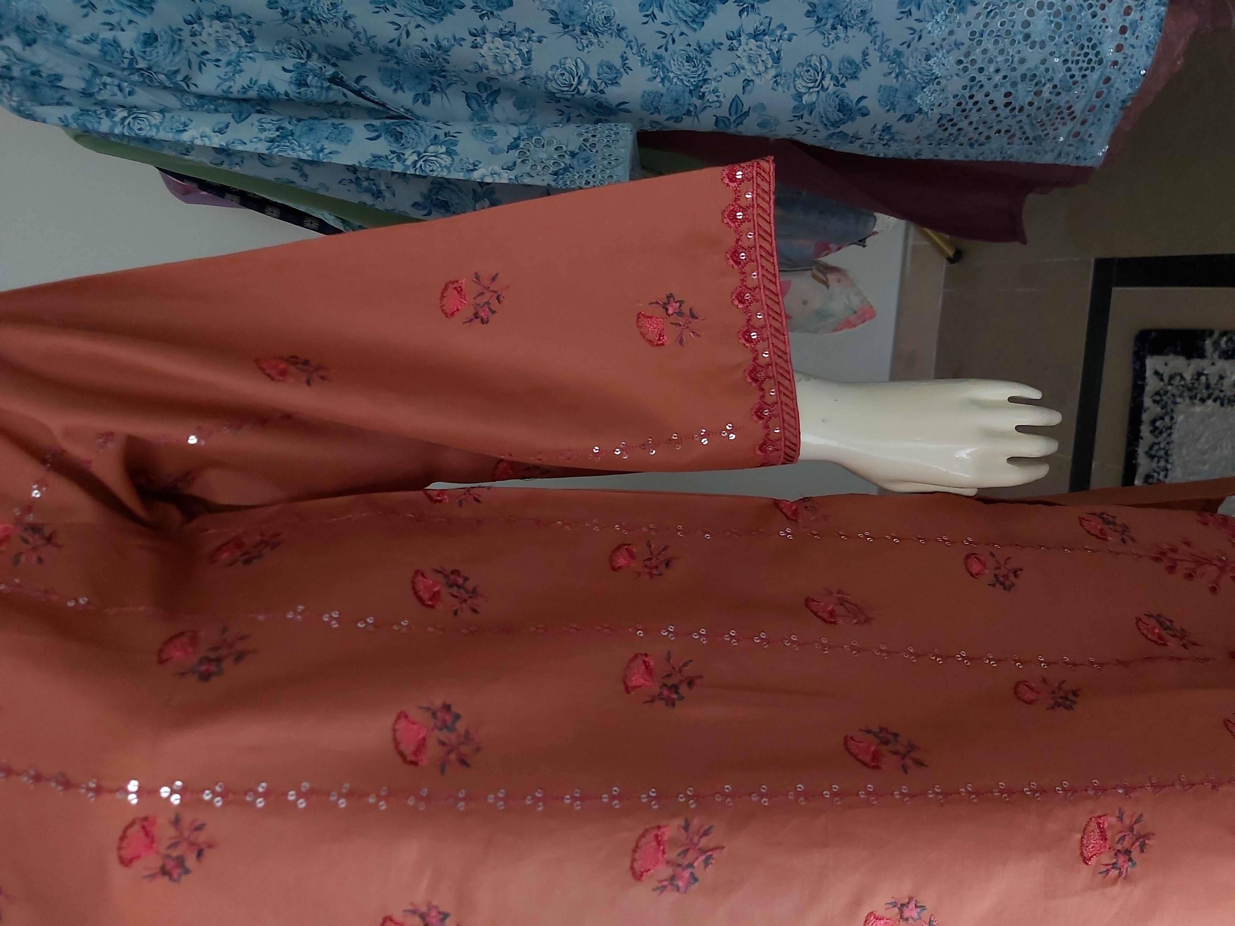 2 Piece Embroidered Chikankari Suit Ready-to-wear D-01