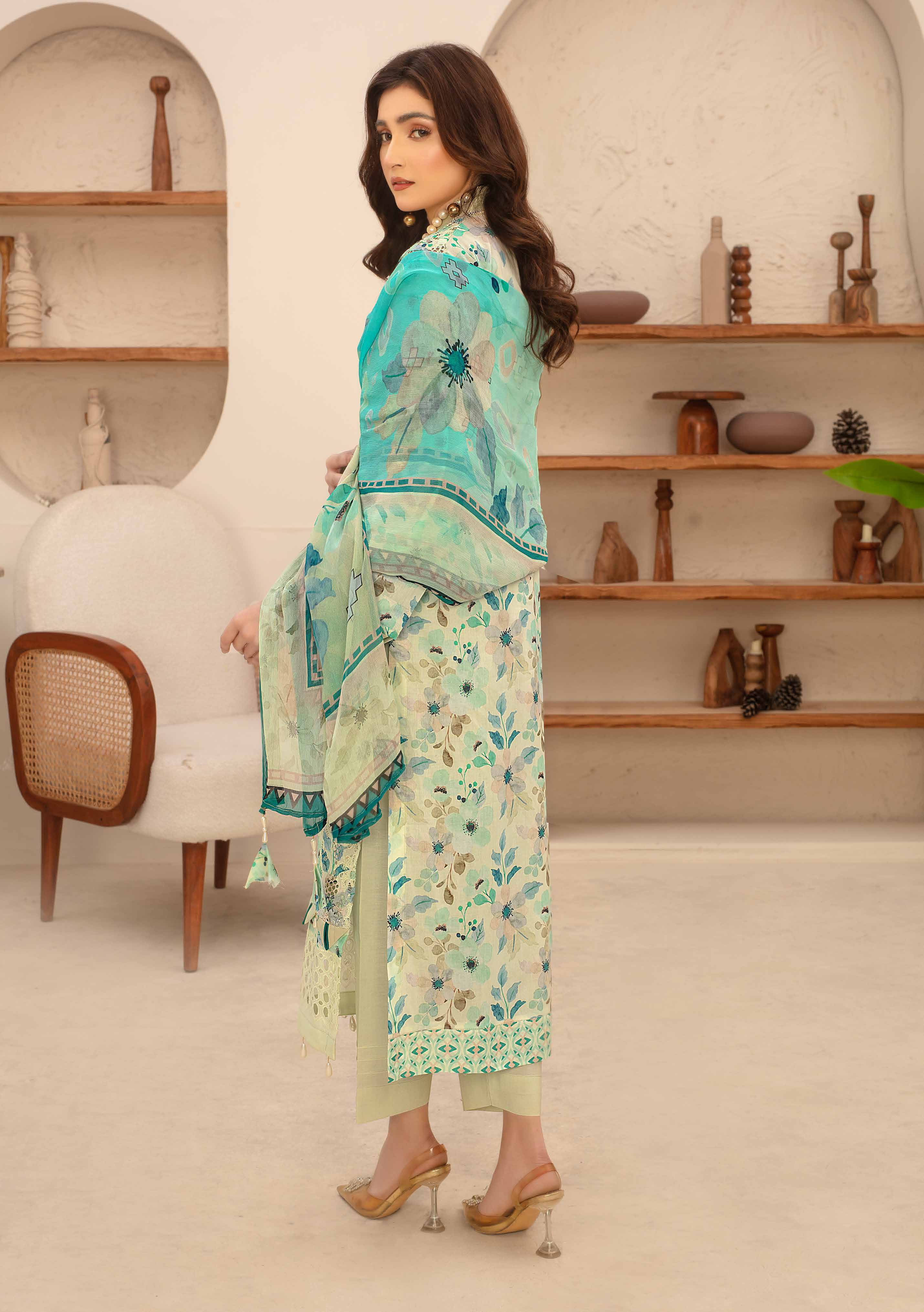 Unstitched 3-Piece Luxury Chikenkari Lawn D-02