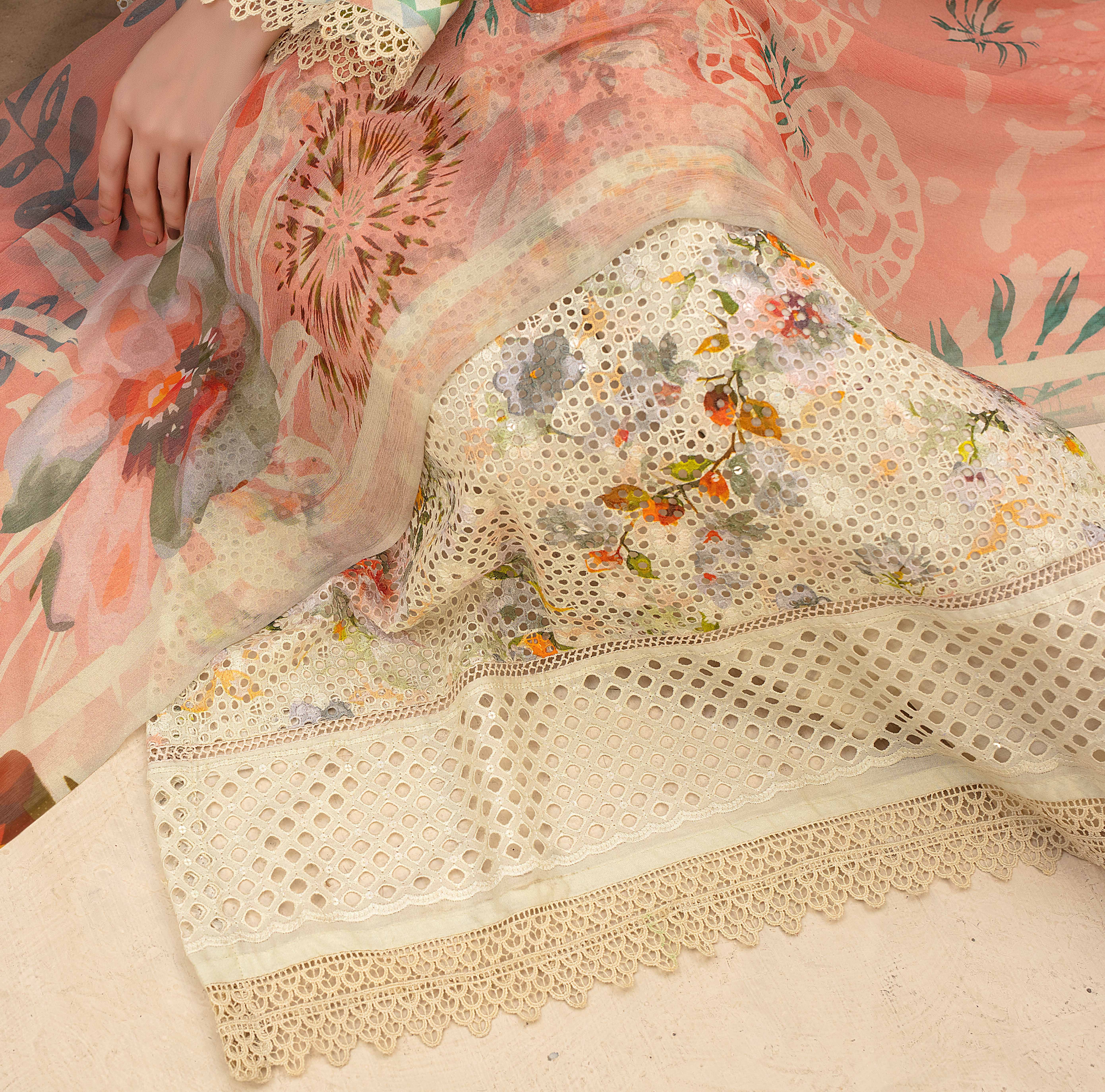 Unstitched 3-Piece Luxury Chikenkari Lawn D-10