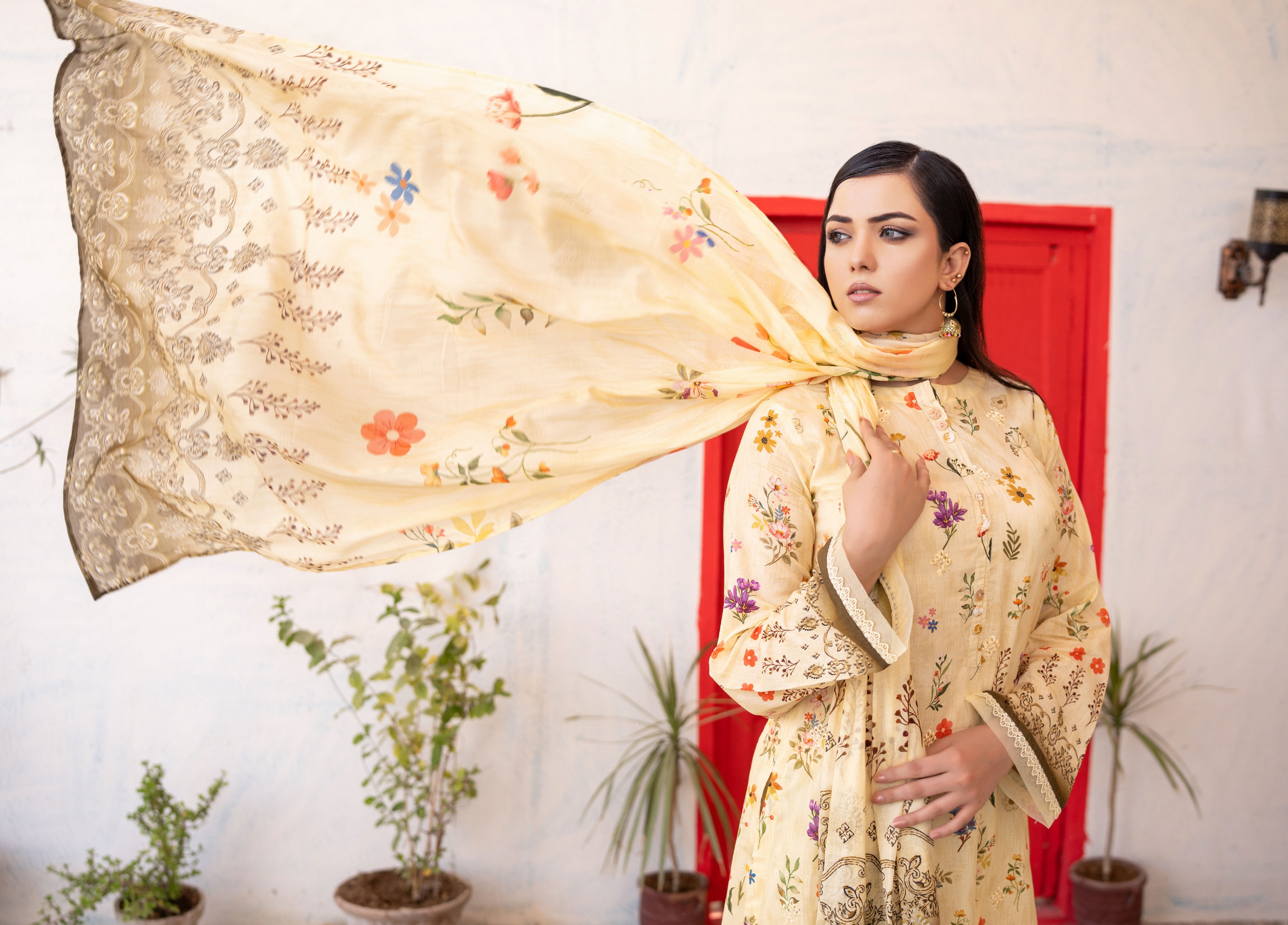 Unstitched 3-Piece Luxury Chikenkari & Cutwork Embroidered Lawn D-03