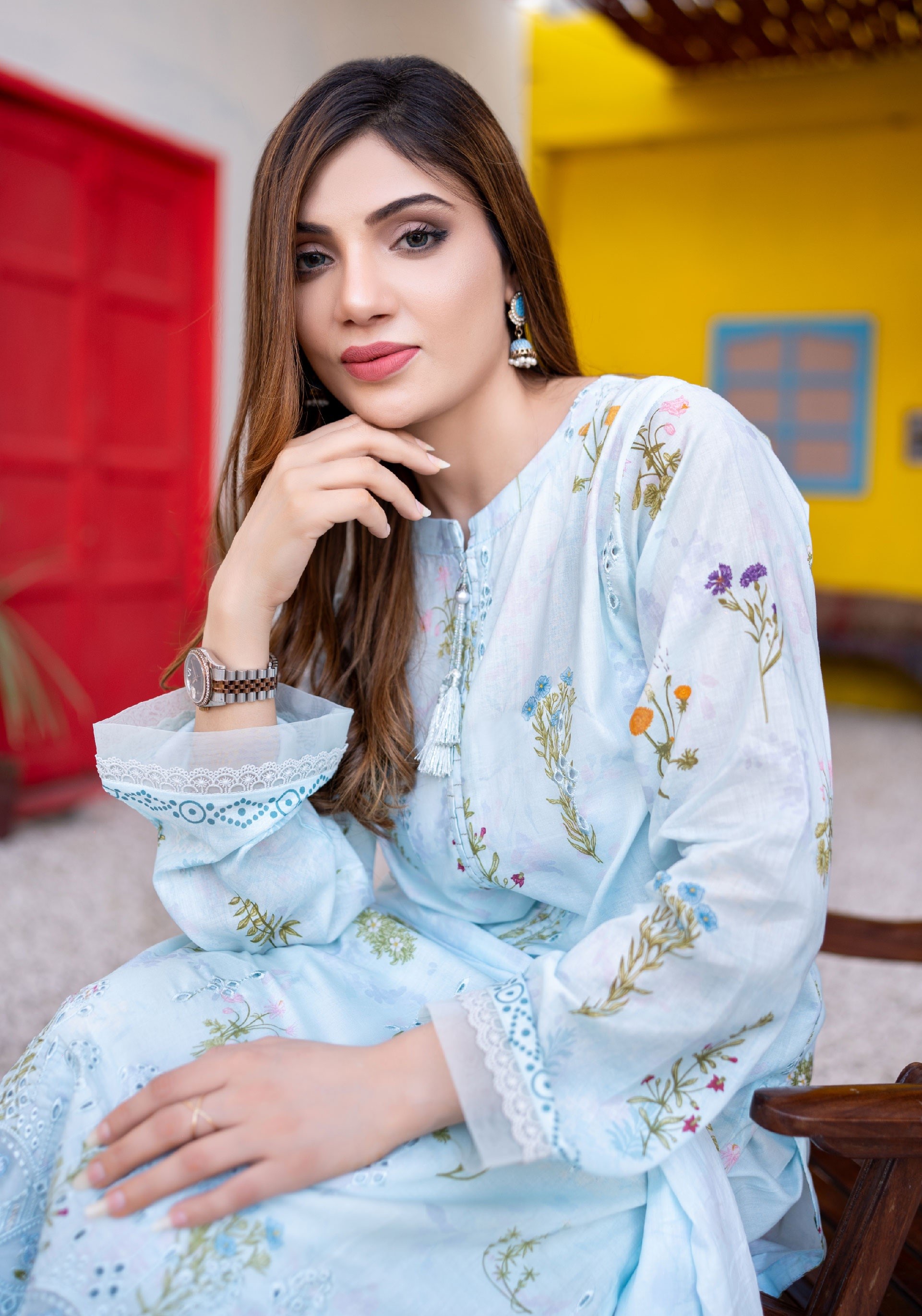 Unstitched 3-Piece Luxury Chikenkari & Cutwork Embroidered Lawn D-05