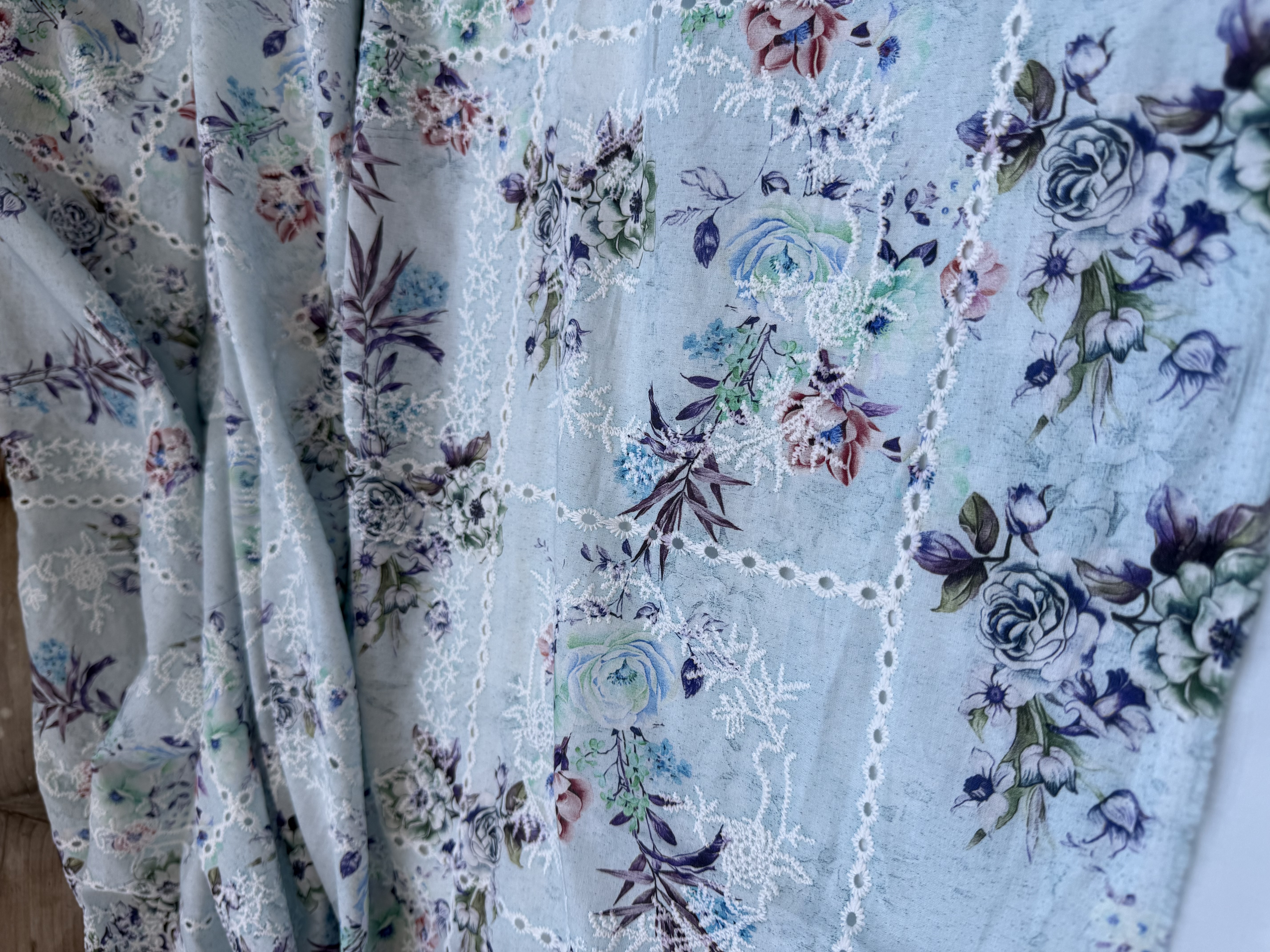 Printed Chikankari Lawn 2 Piece Suit for Women - D8