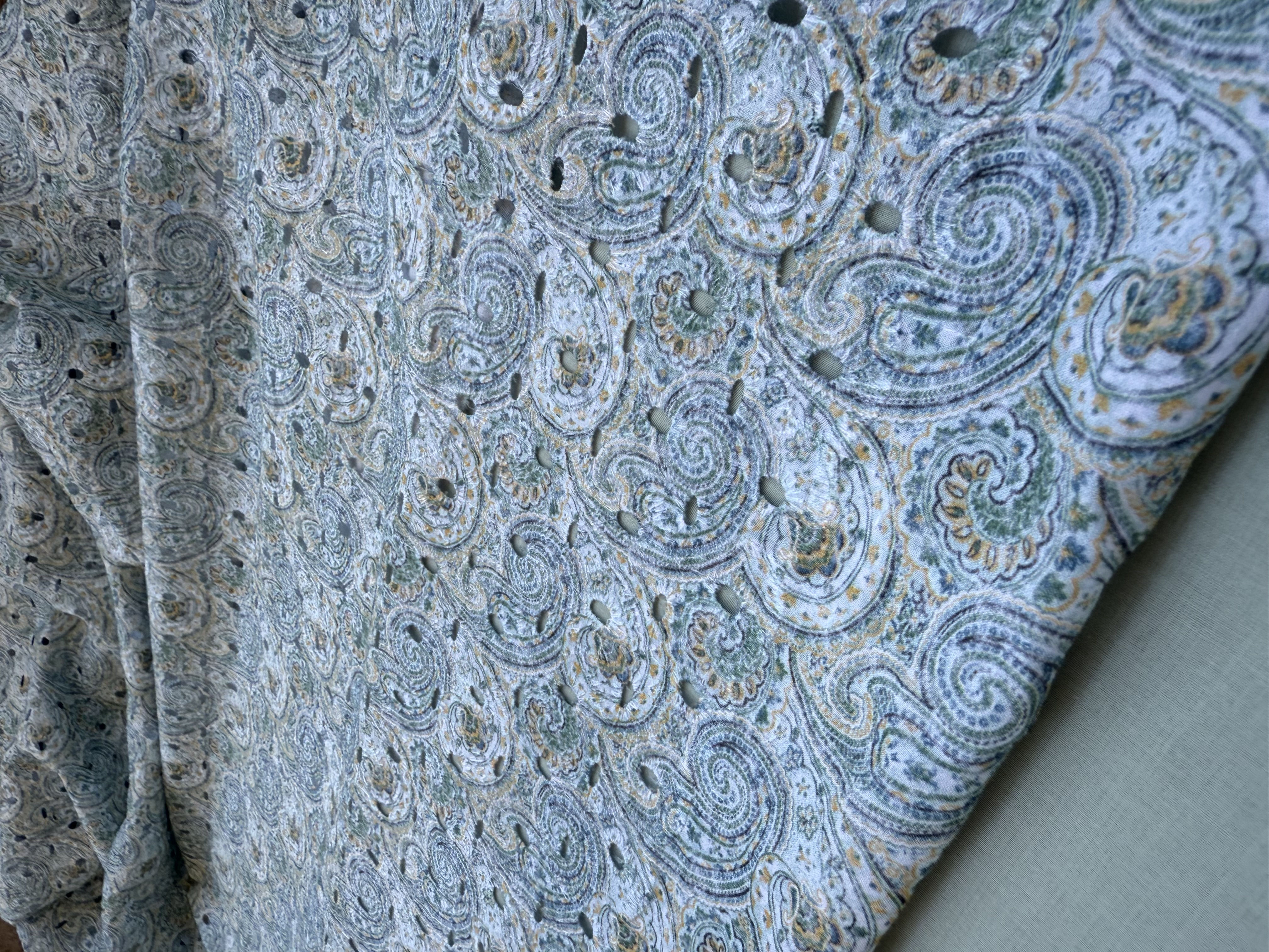 Printed Chikankari Lawn 2 Piece Suit for Women - D4