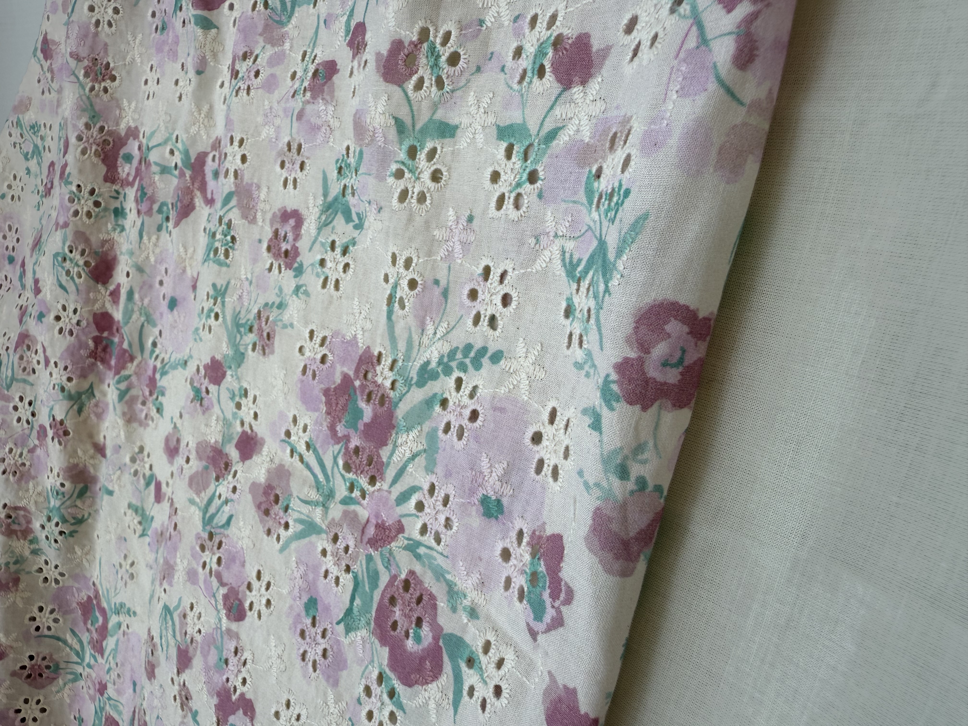 Printed Chikankari Lawn 2 Piece Suit for Women - D5