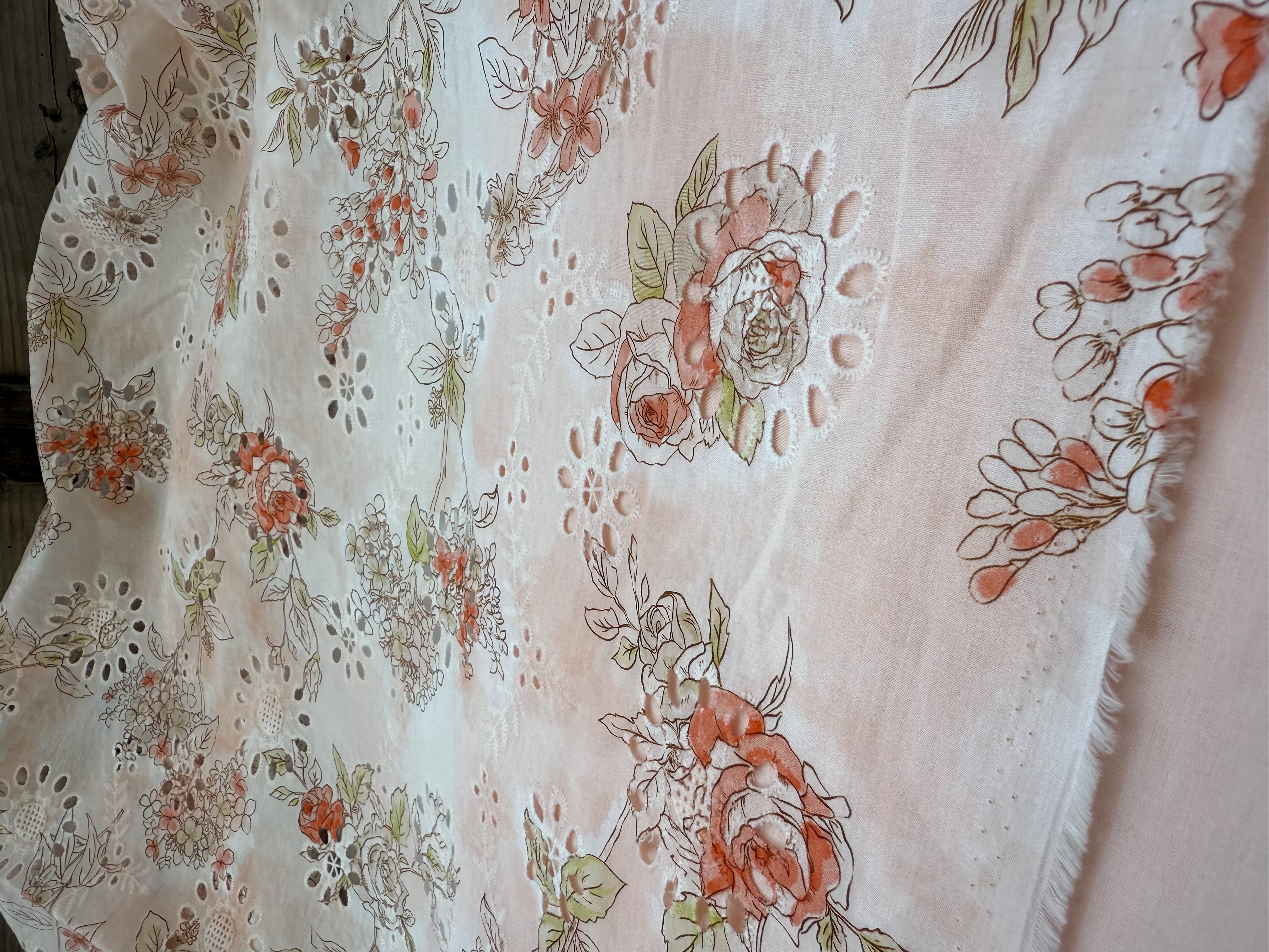 Printed Chikankari Lawn 2 Piece Suit for Women - D7