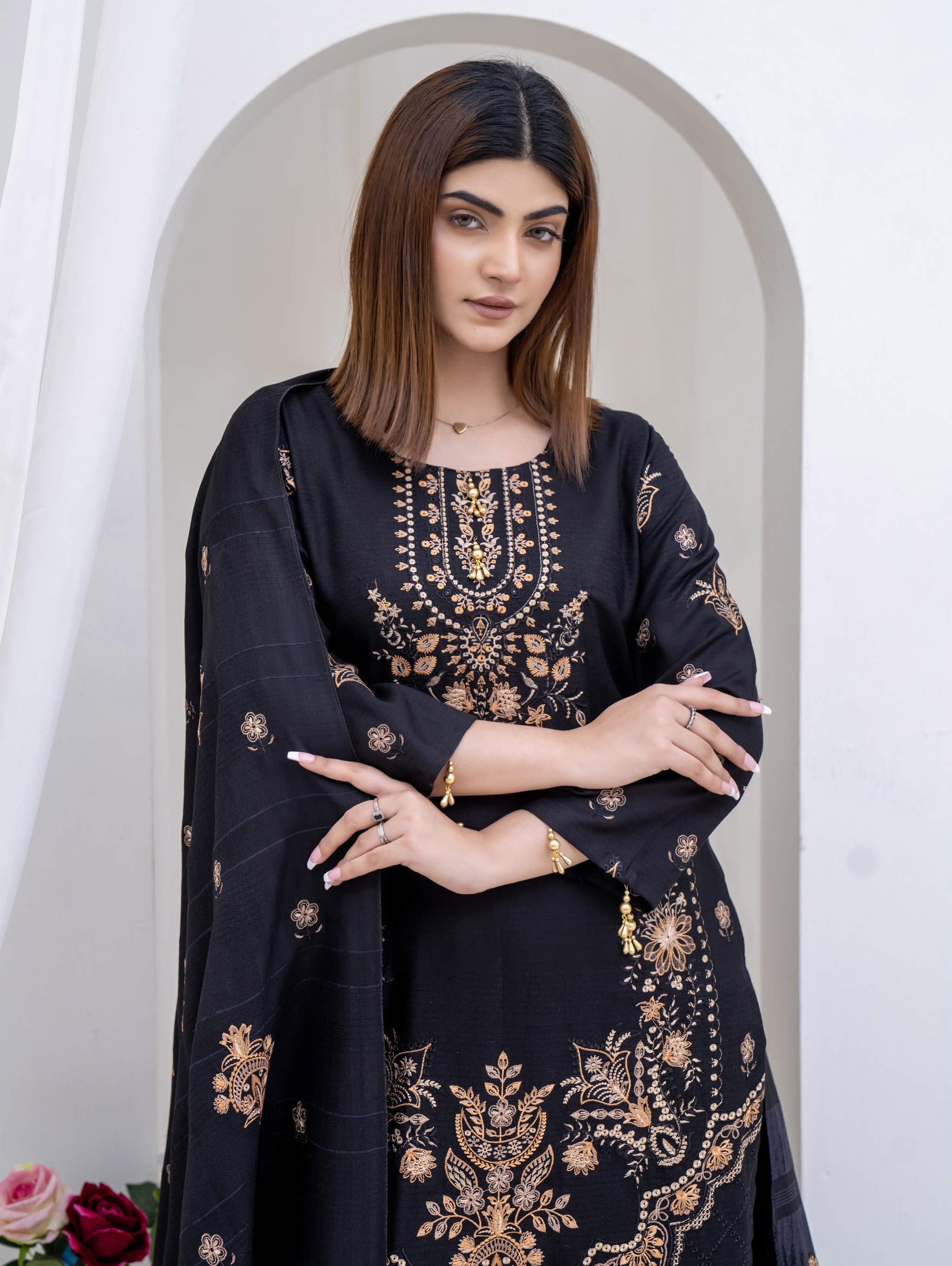 3-Piece Unstitched Bana Dora Dhanak Embroidered Shirt with Embroidered Shawl Dupatta (D-7)