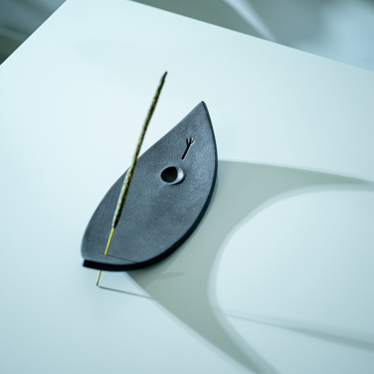 Smilkalinė BALANSAS / su runa Algiz