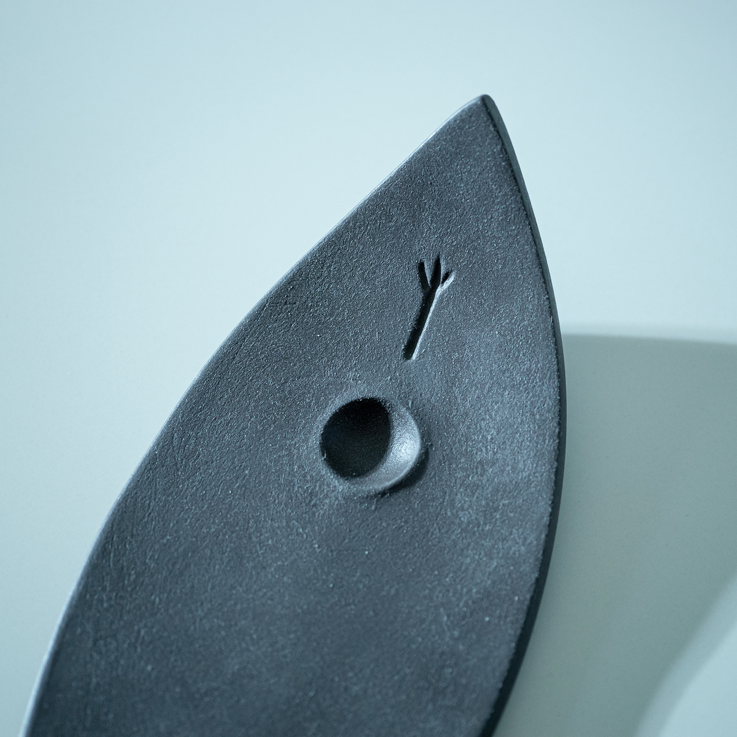 Smilkalinė BALANSAS / su runa Algiz