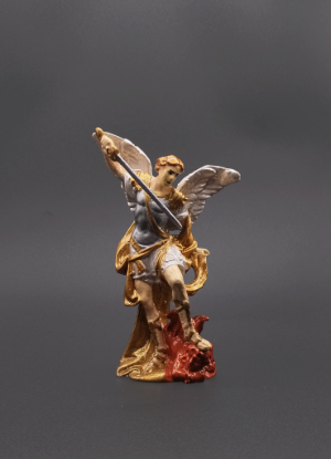 Estatua de San Miguel Arcángel