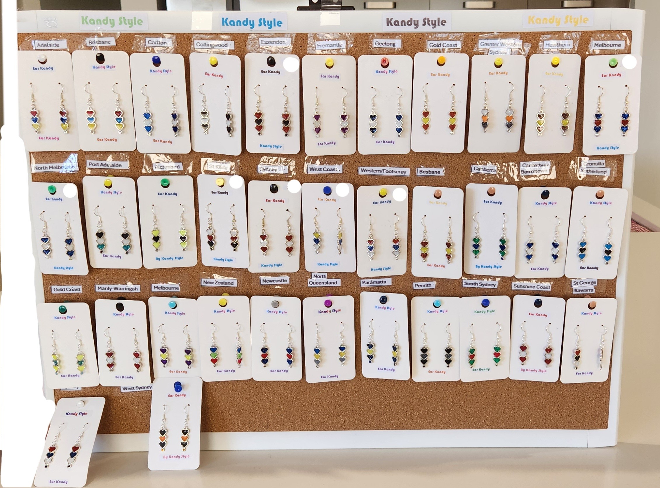 AFL supporters 3 Heart hook earrings