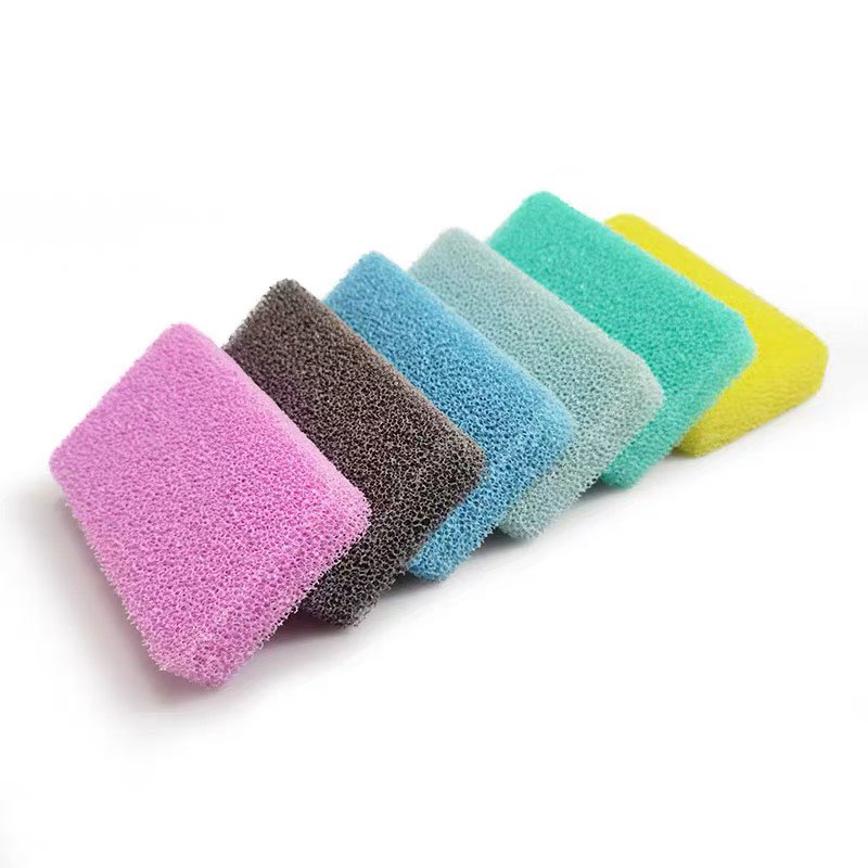 of Odor Resistant Silicone Scrubbing Sponges