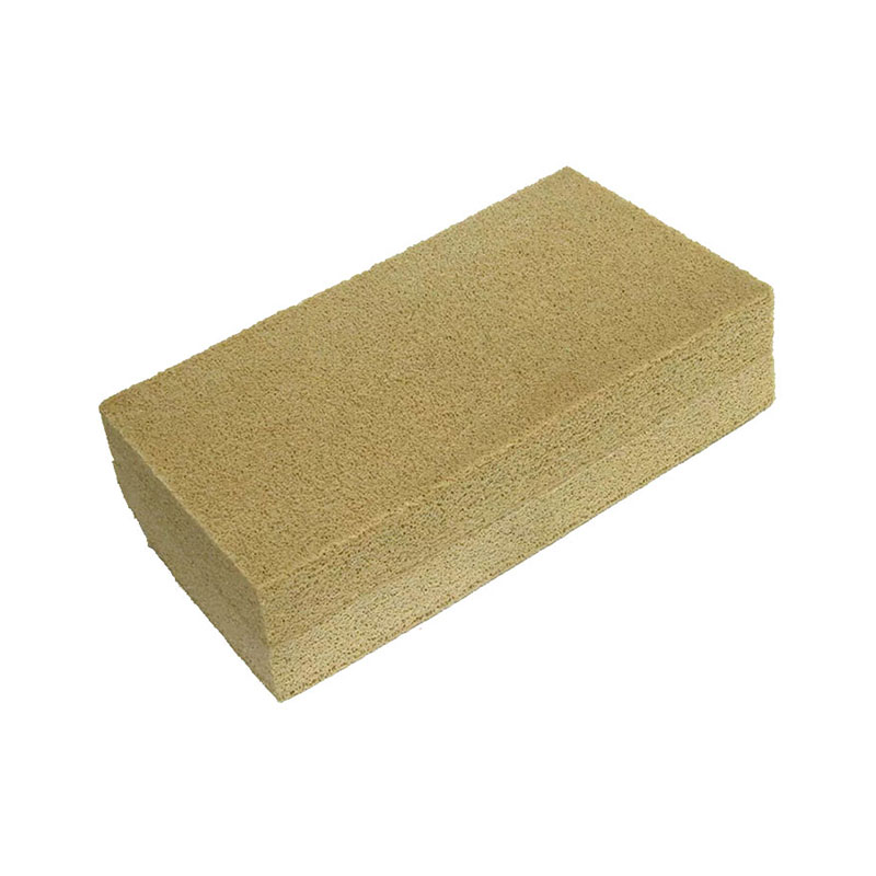 Dry cleaning sponge
