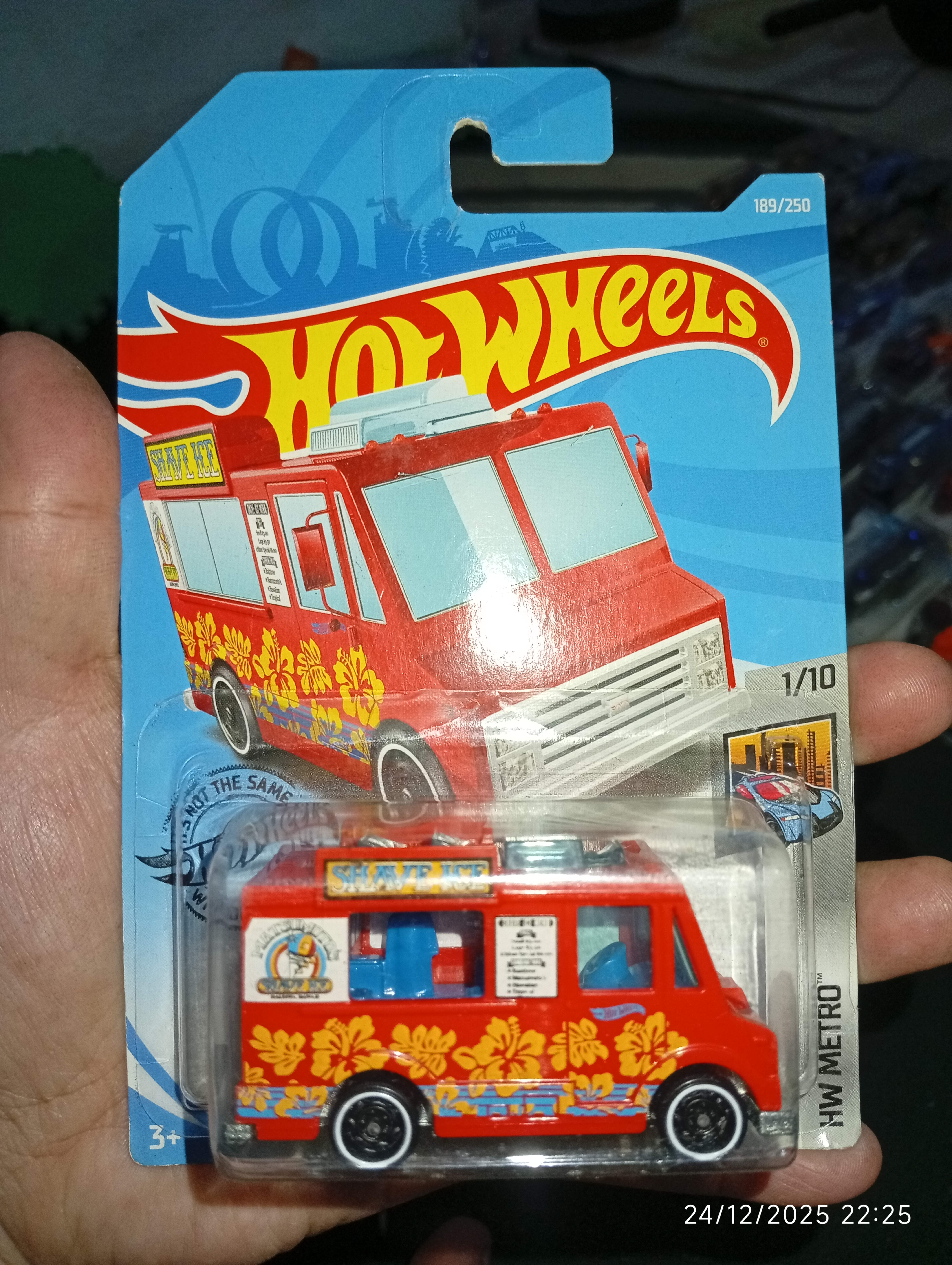 Hot Wheels HW Metro Food Truck