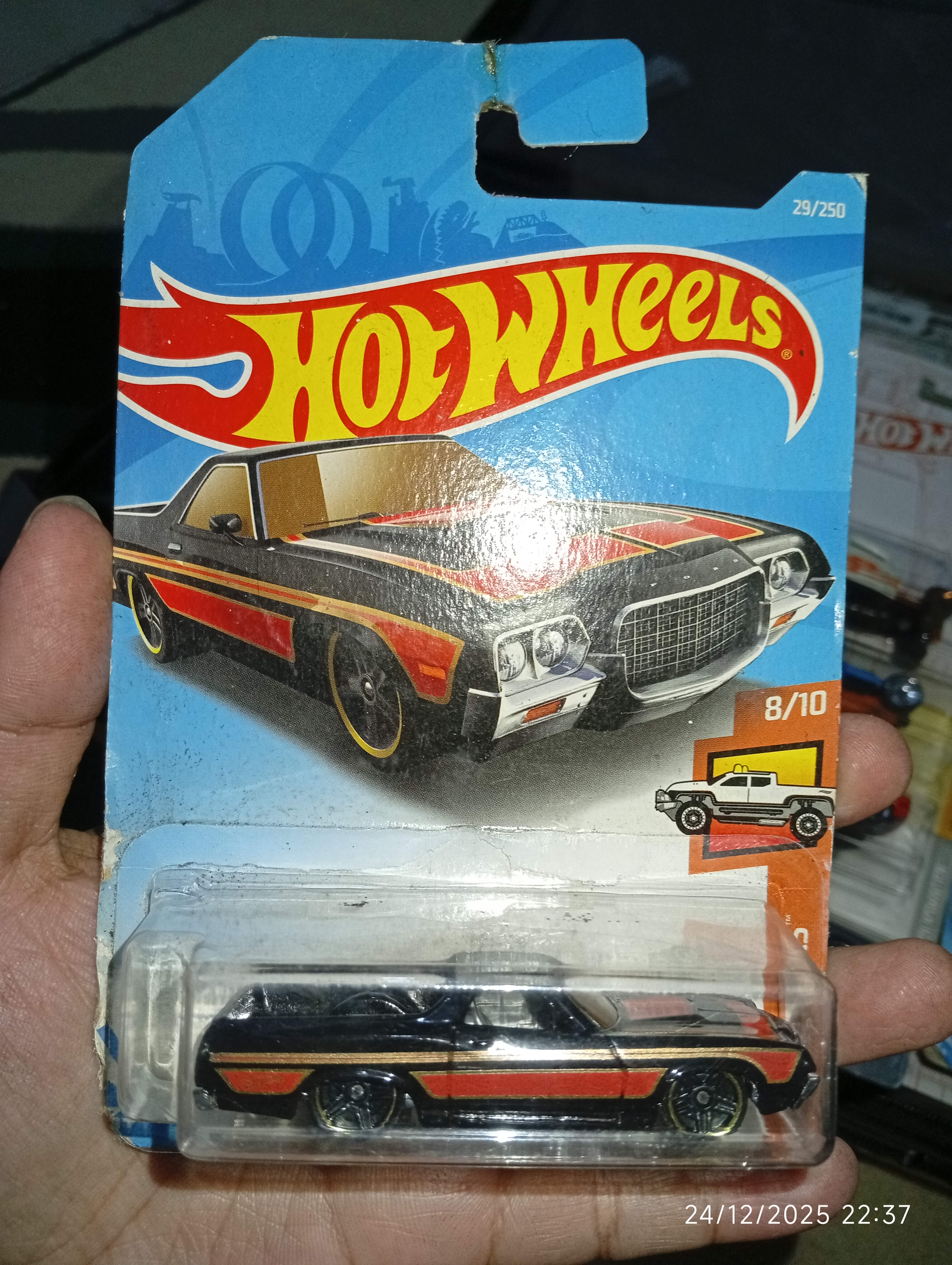 Hot Wheels Chevy Malibu Wagon