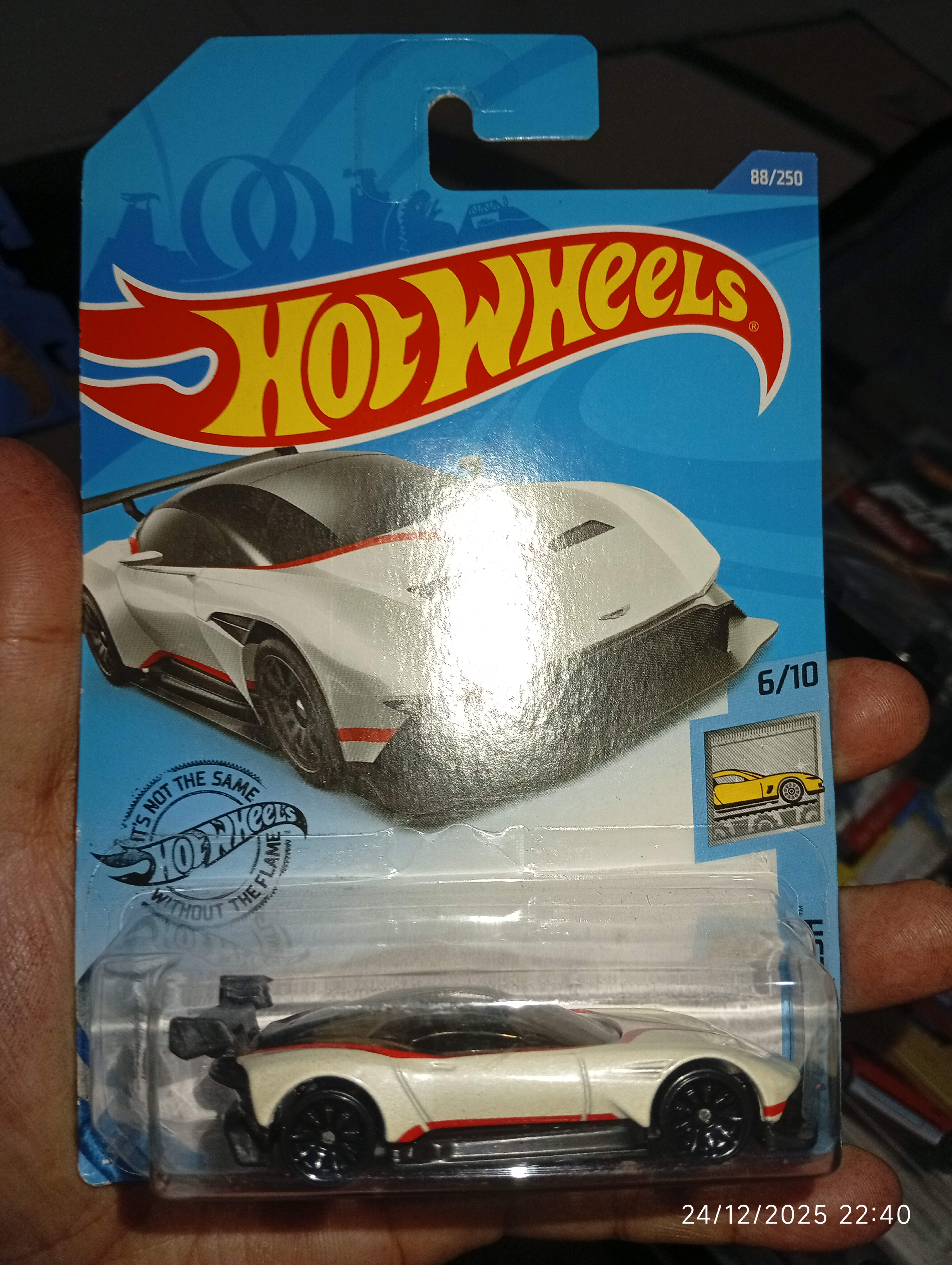 Hot Wheels Aston Martin Vulcan